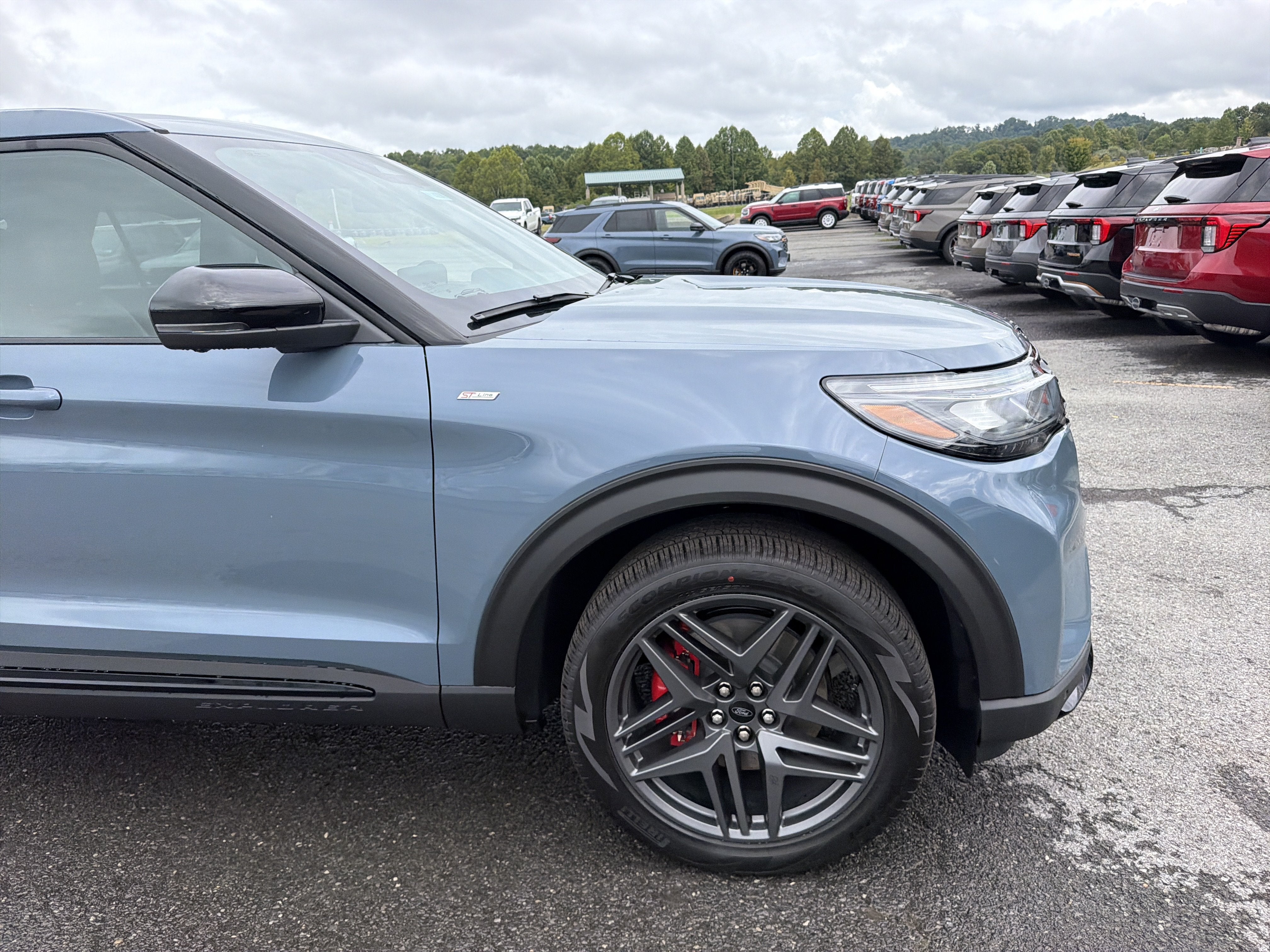 2027 Ford Explorer ST-Line