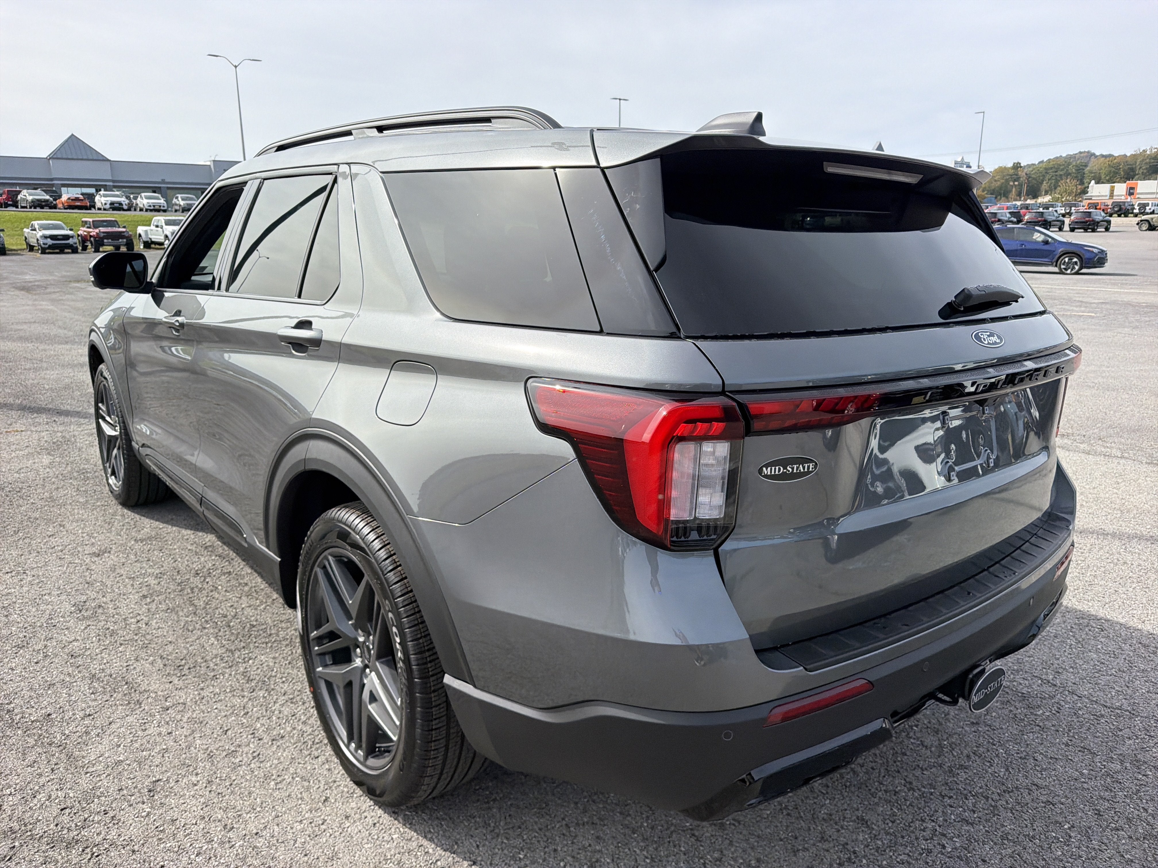 2027 Ford Explorer ST-Line