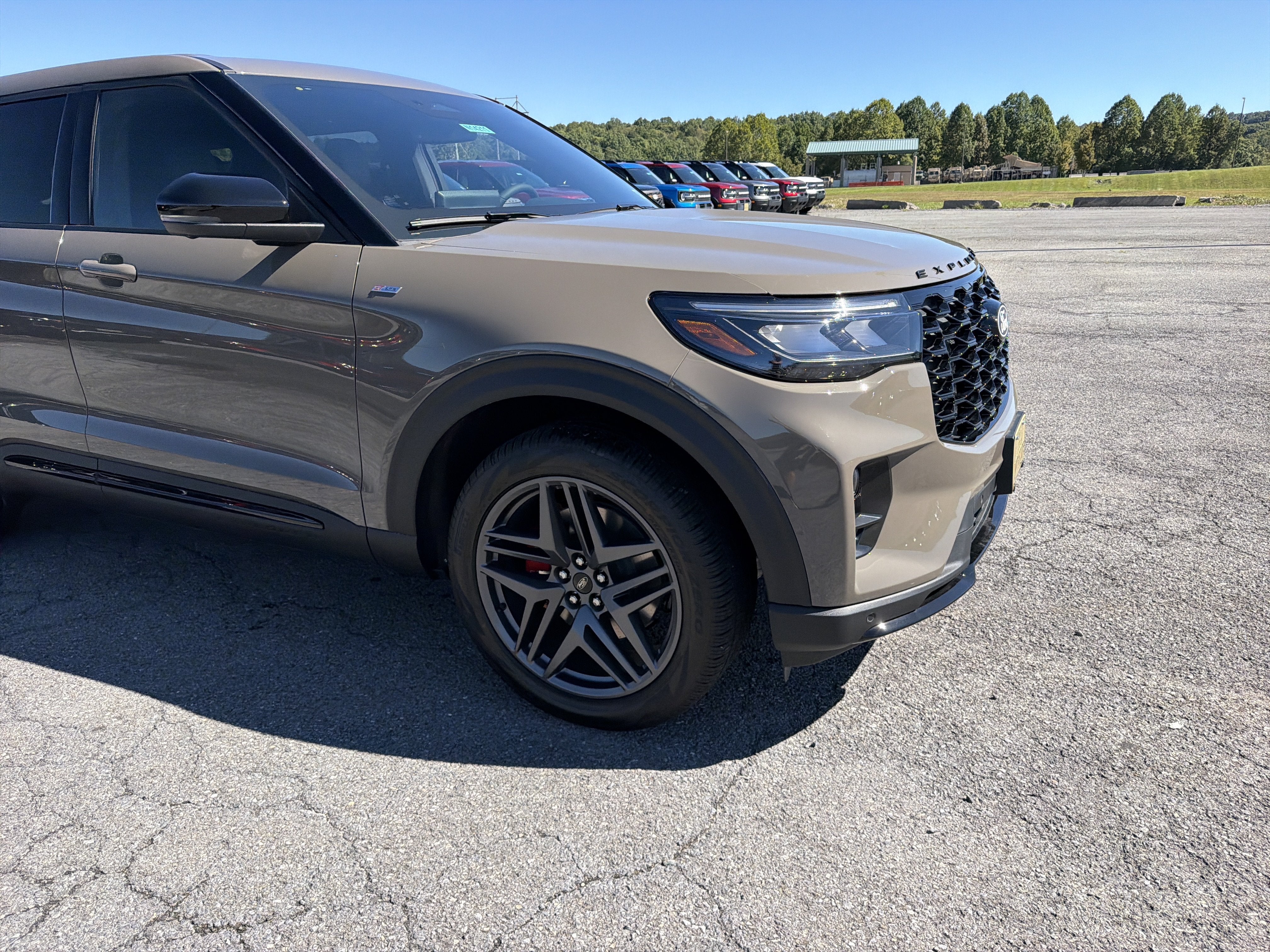 2027 Ford Explorer ST-Line