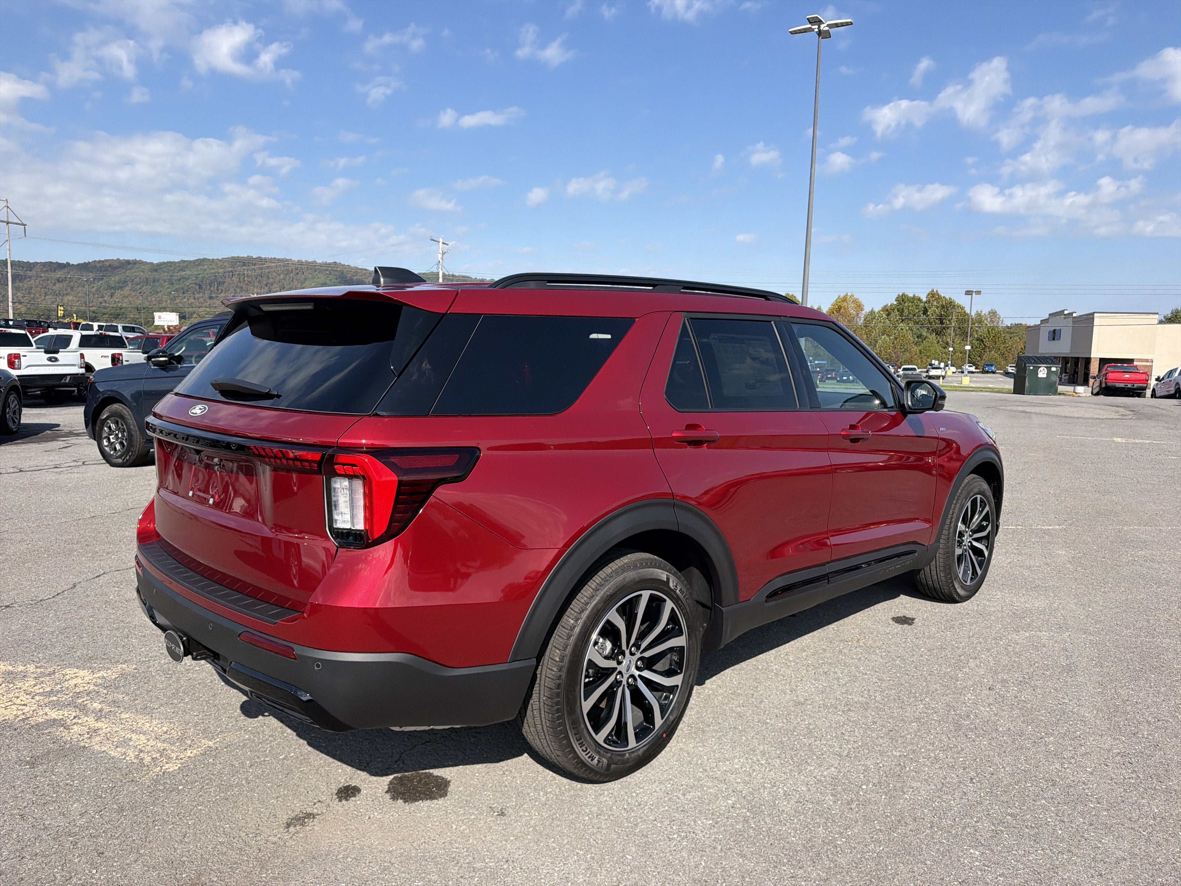 2027 Ford Explorer ST-Line