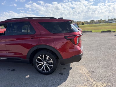 2027 Ford Explorer ST-Line