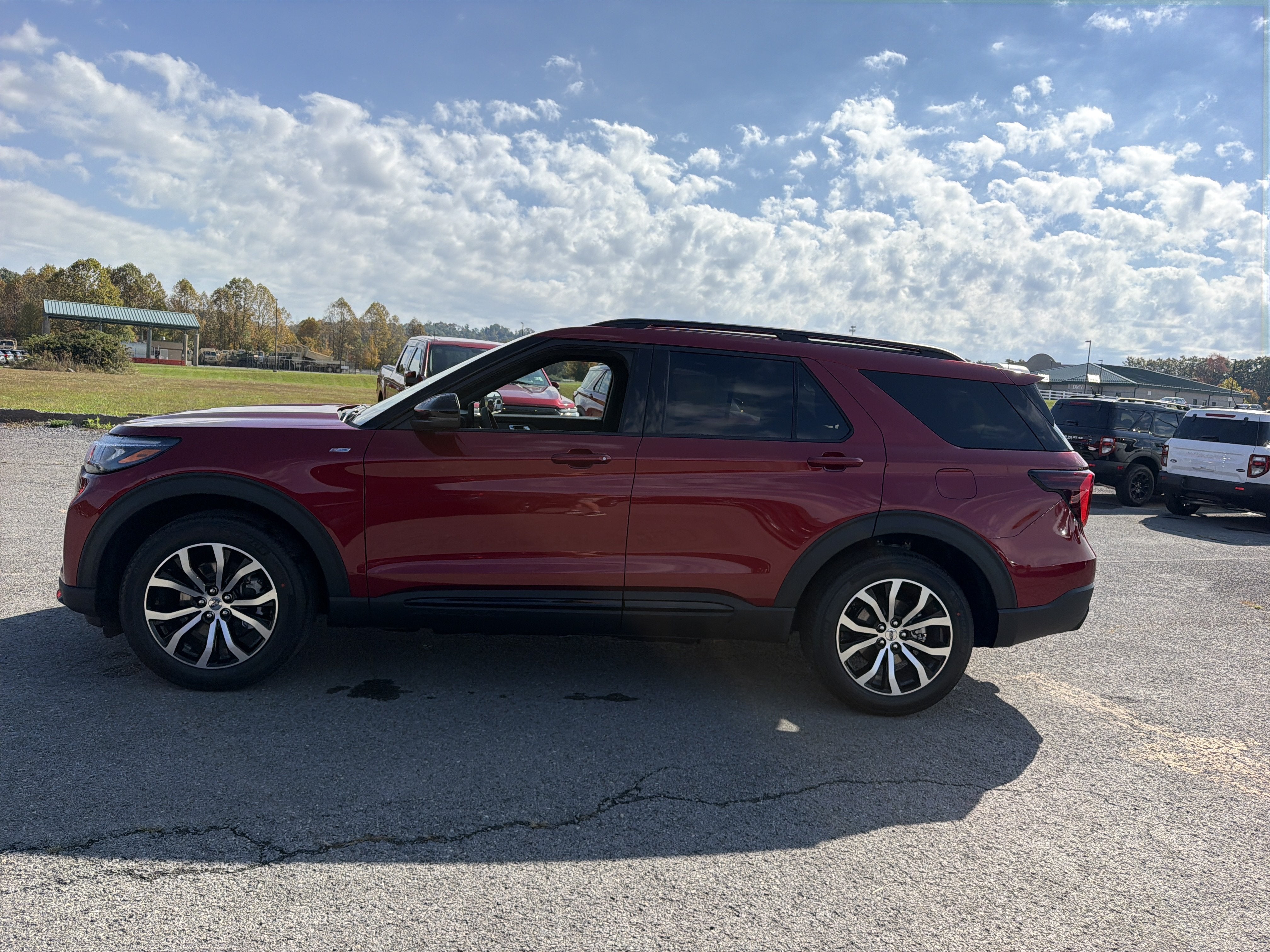 2027 Ford Explorer ST-Line