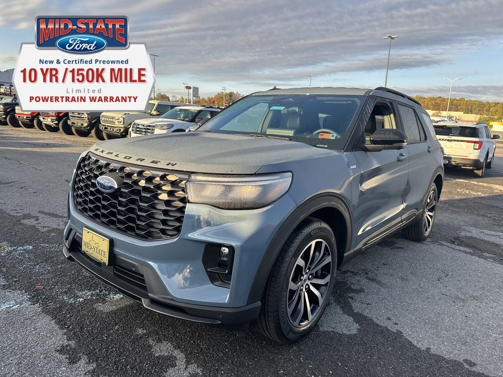 2026 Ford Explorer ST-Line