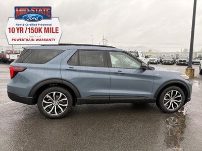 2026 Ford Explorer ST-Line