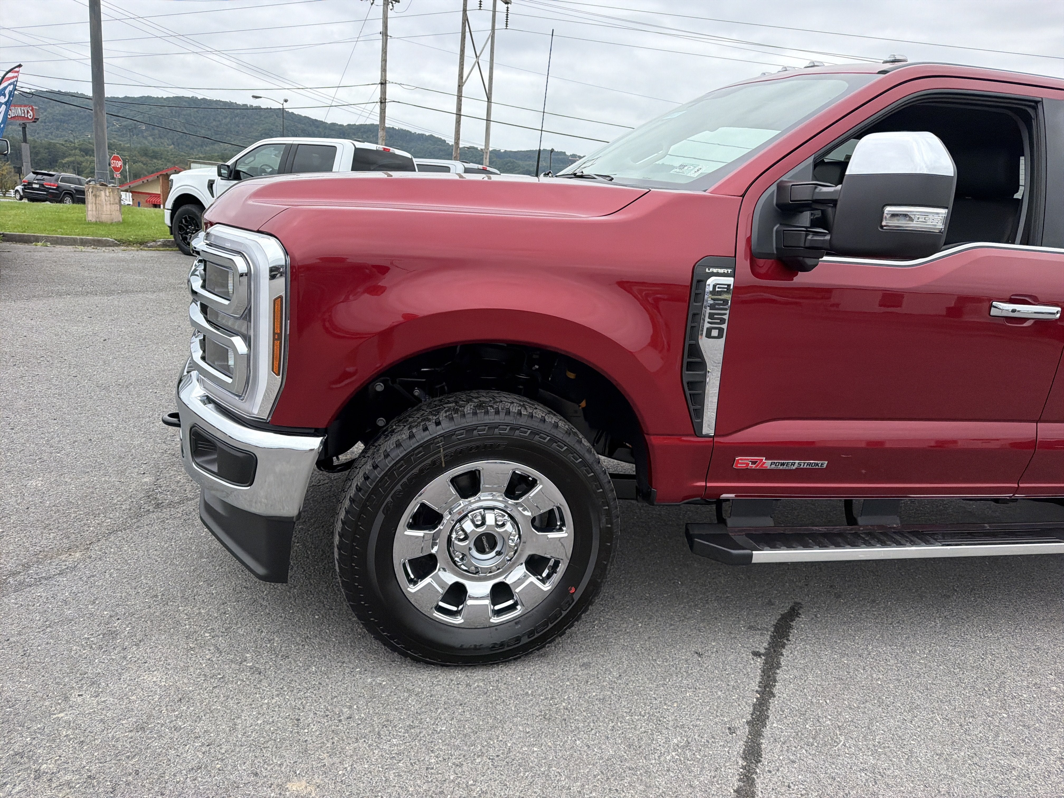 2027 Ford Super Duty F-250 SRW LARIAT