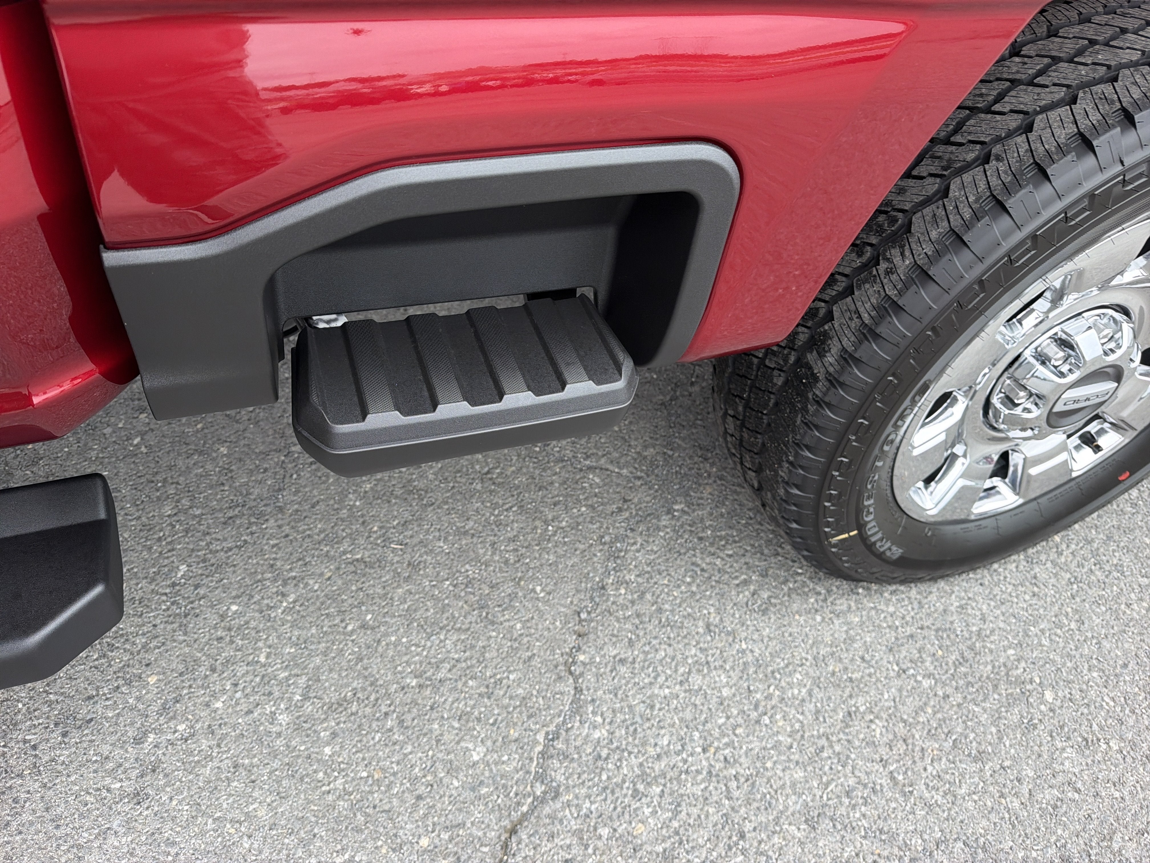 2027 Ford Super Duty F-250 SRW LARIAT