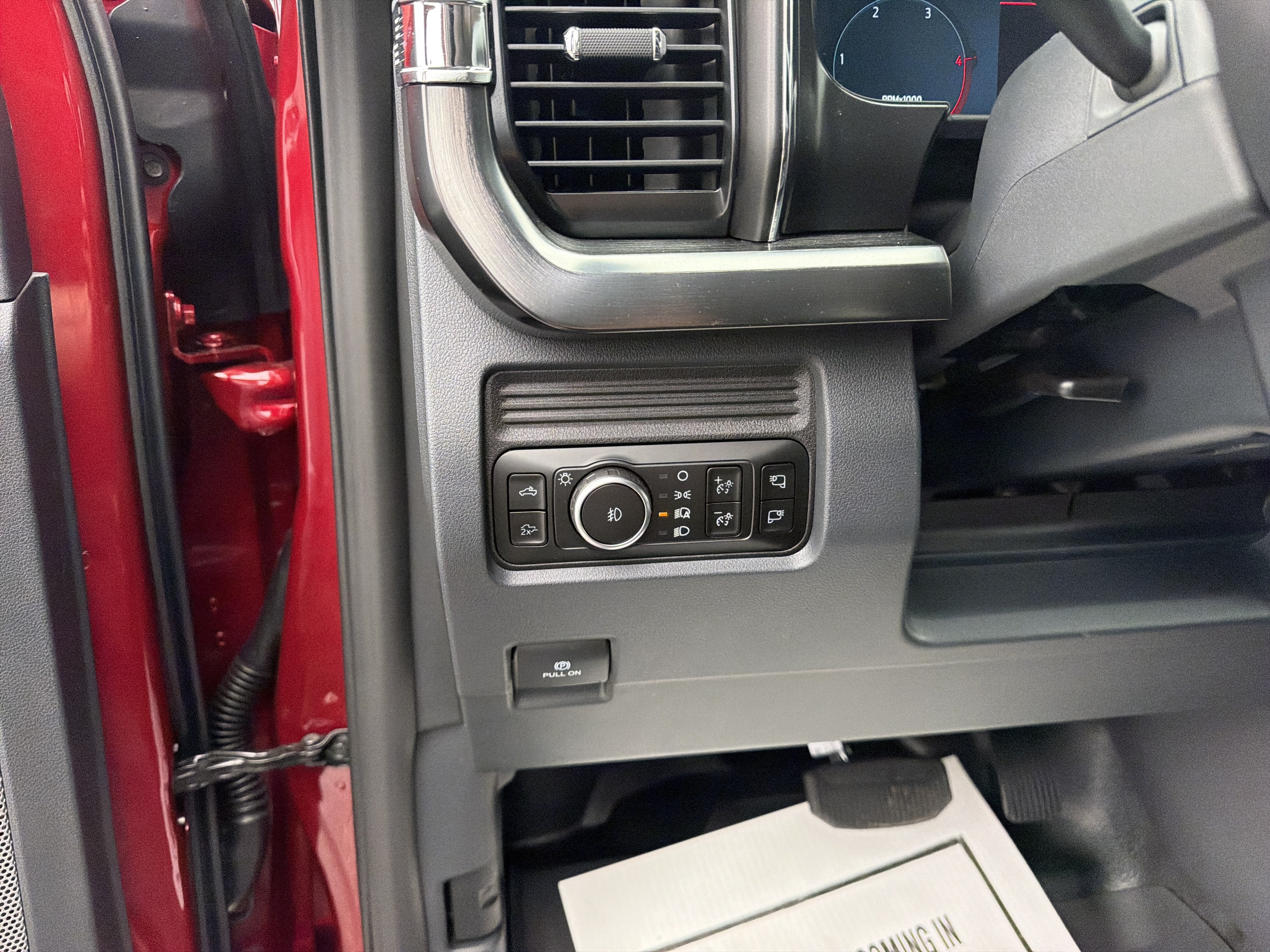 2027 Ford Super Duty F-250 SRW LARIAT