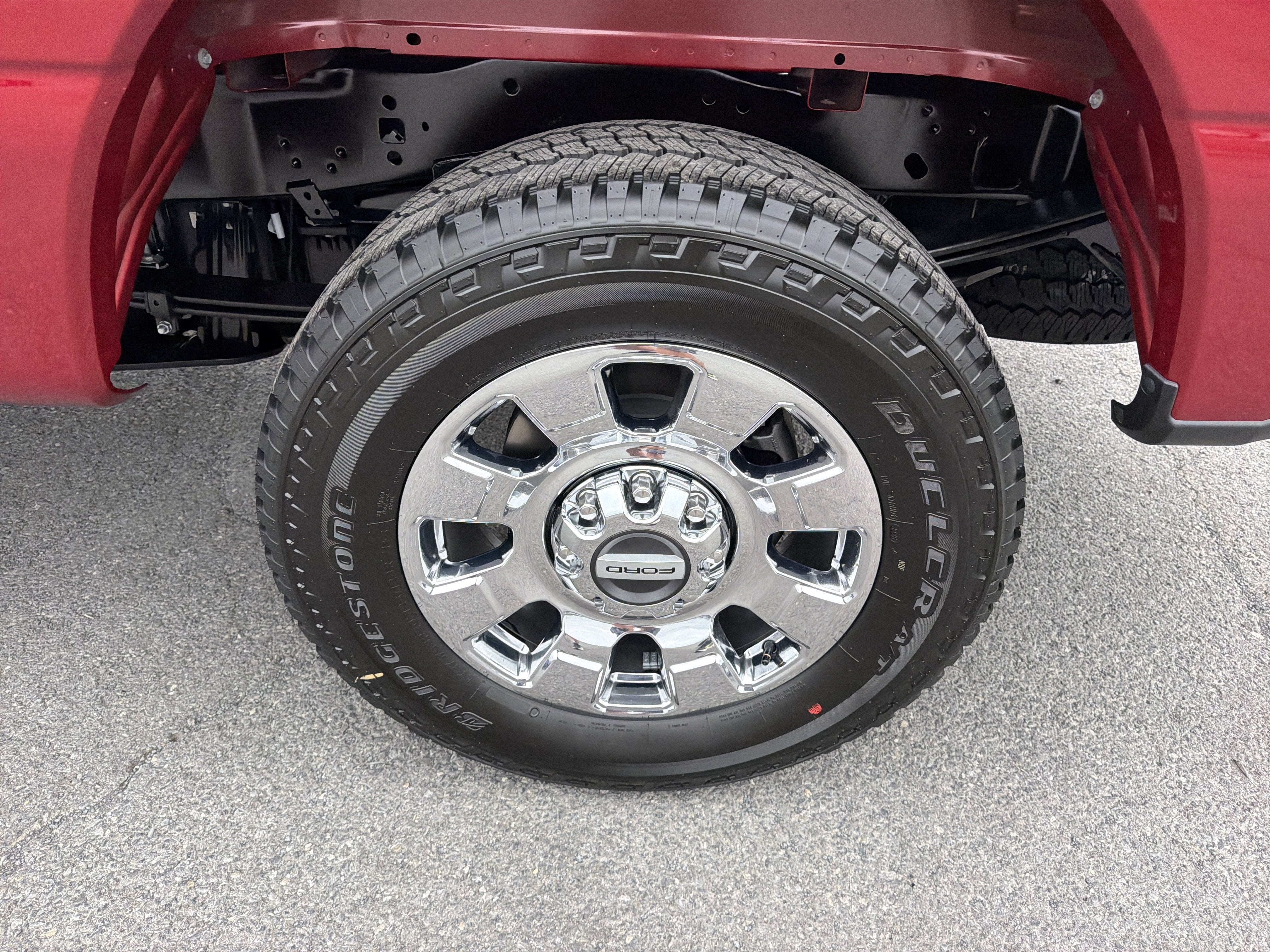 2027 Ford Super Duty F-250 SRW LARIAT