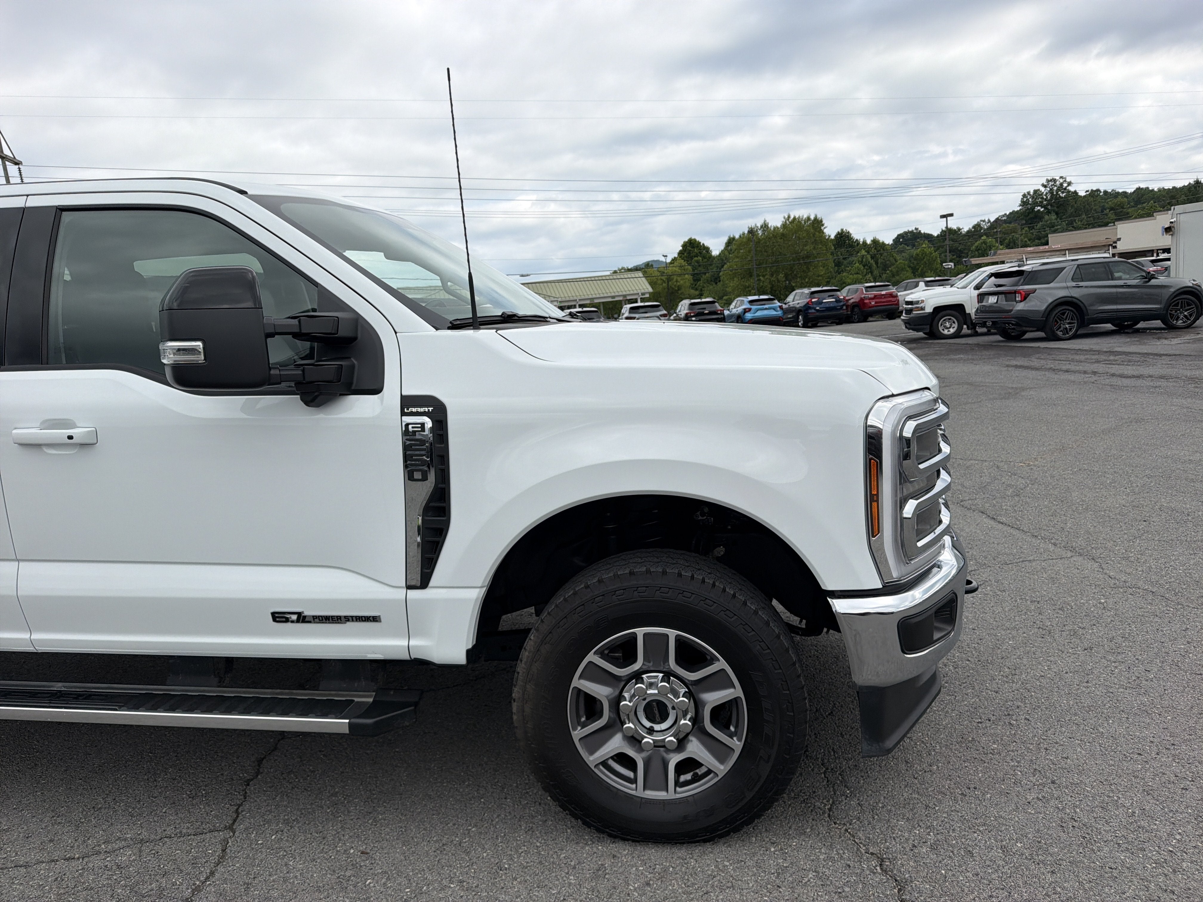 2026 Ford Super Duty F-250 SRW LARIAT
