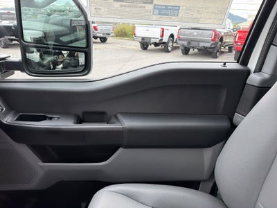 2027 Ford Super Duty F-250 SRW XL