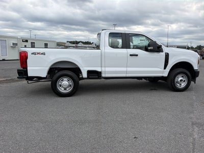 2027 Ford Super Duty F-250 SRW XL