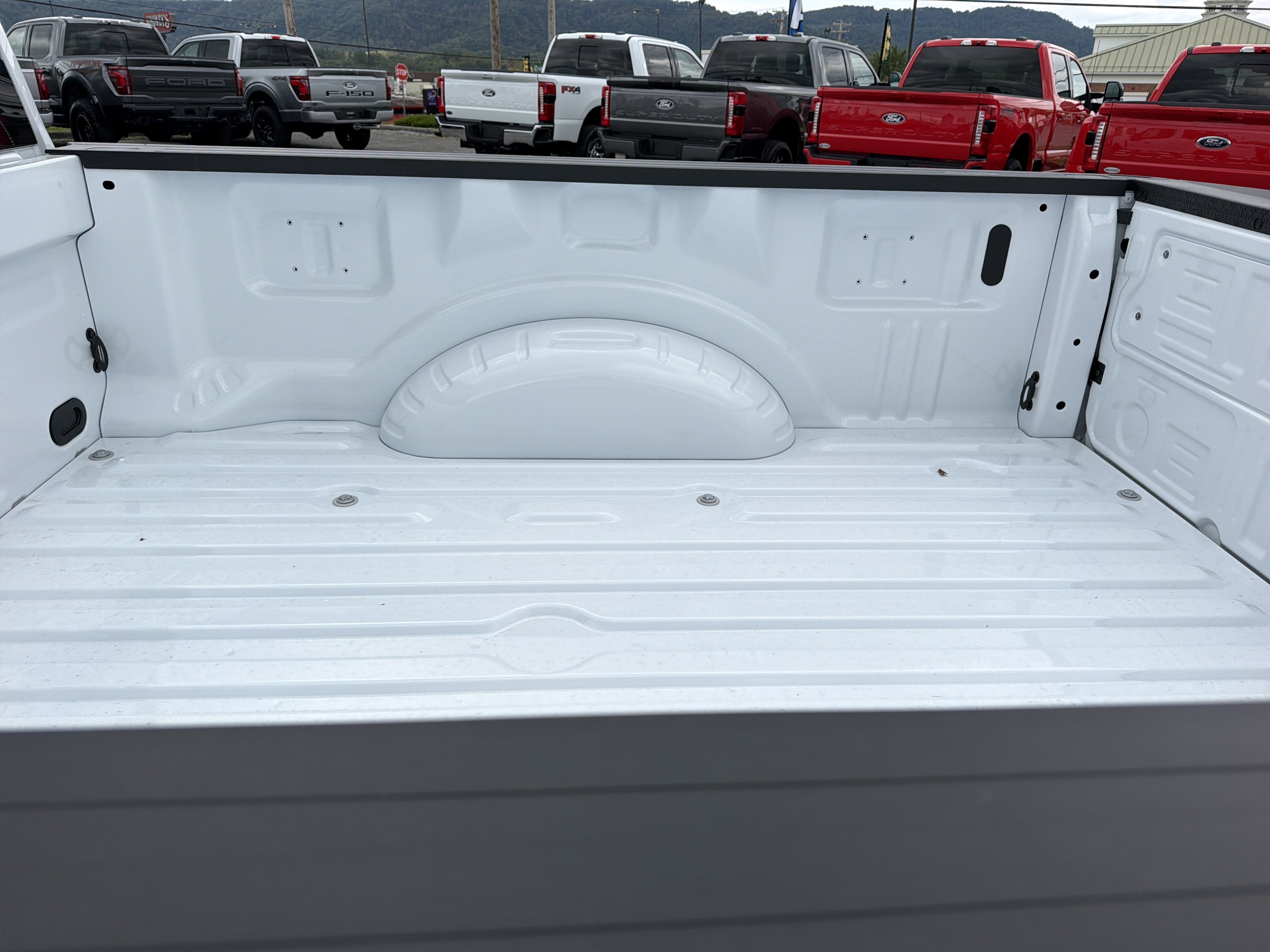 2027 Ford Super Duty F-250 SRW XL