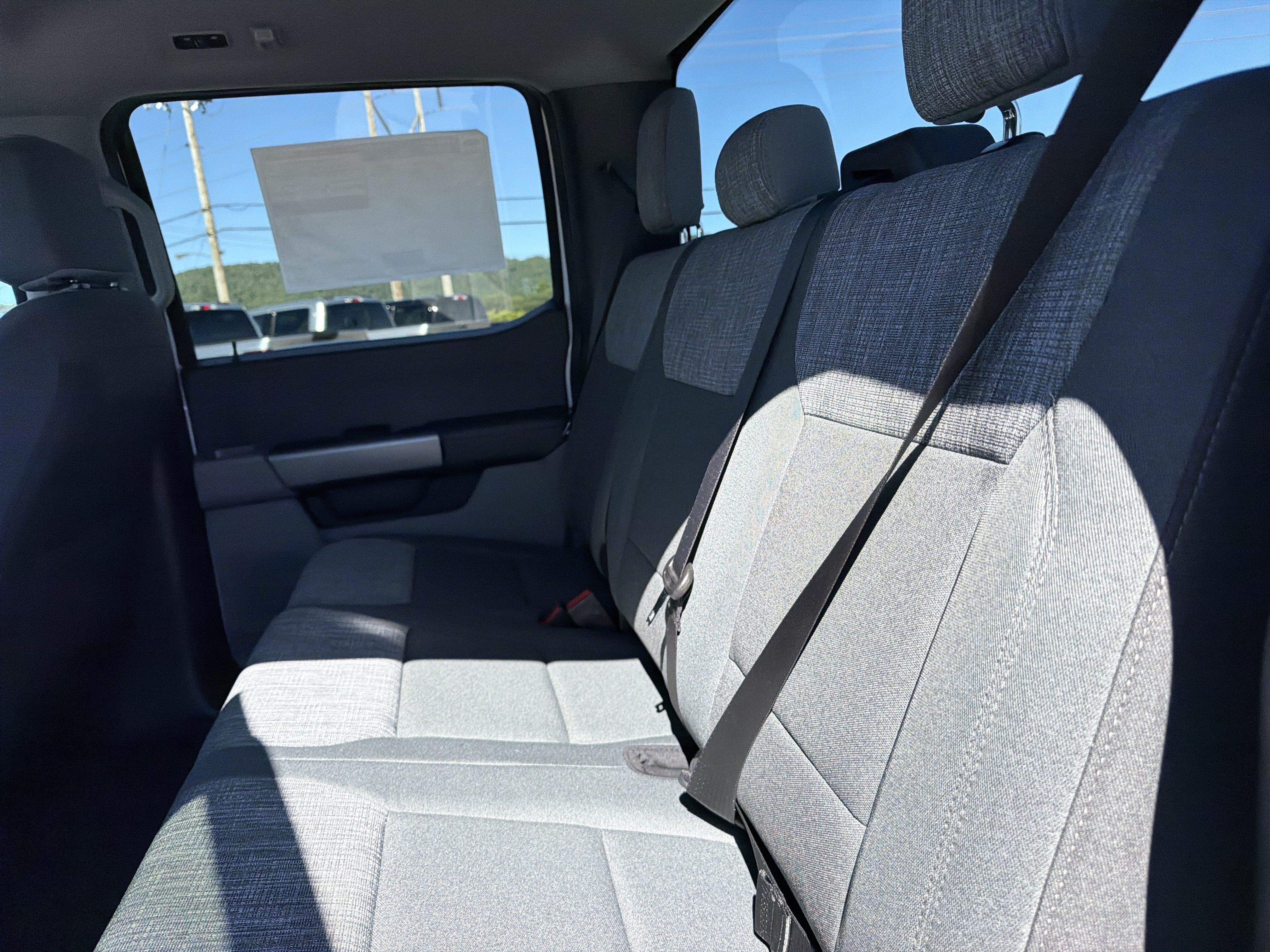 2027 Ford Super Duty F-250 SRW XLT