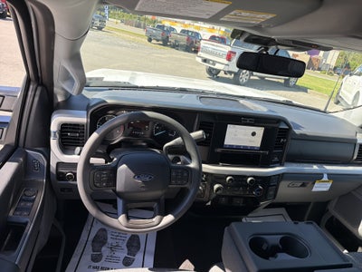 2027 Ford Super Duty F-250 SRW XLT