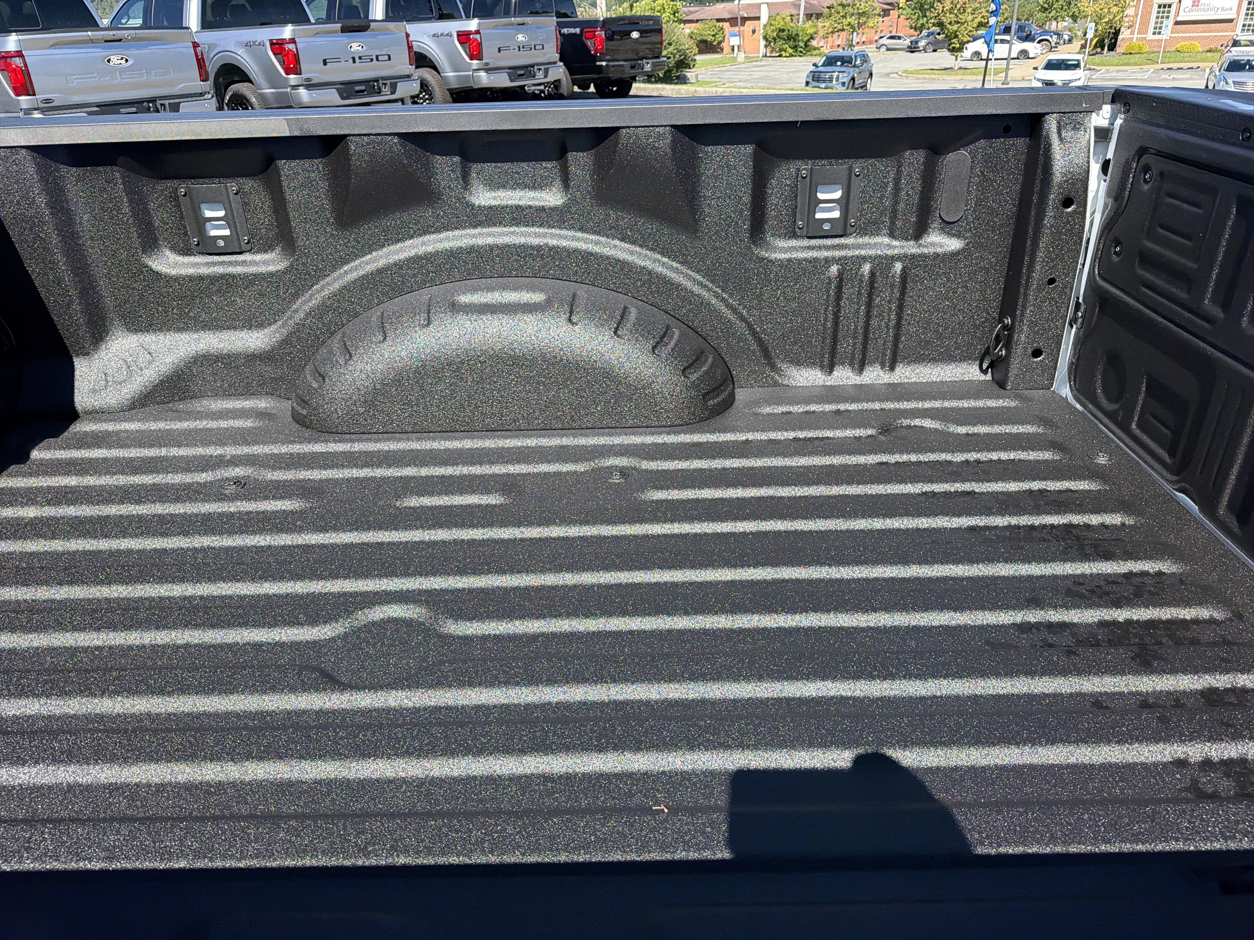 2027 Ford Super Duty F-250 SRW XLT