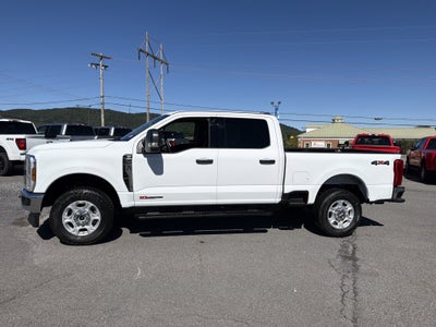 2027 Ford Super Duty F-250 SRW XLT