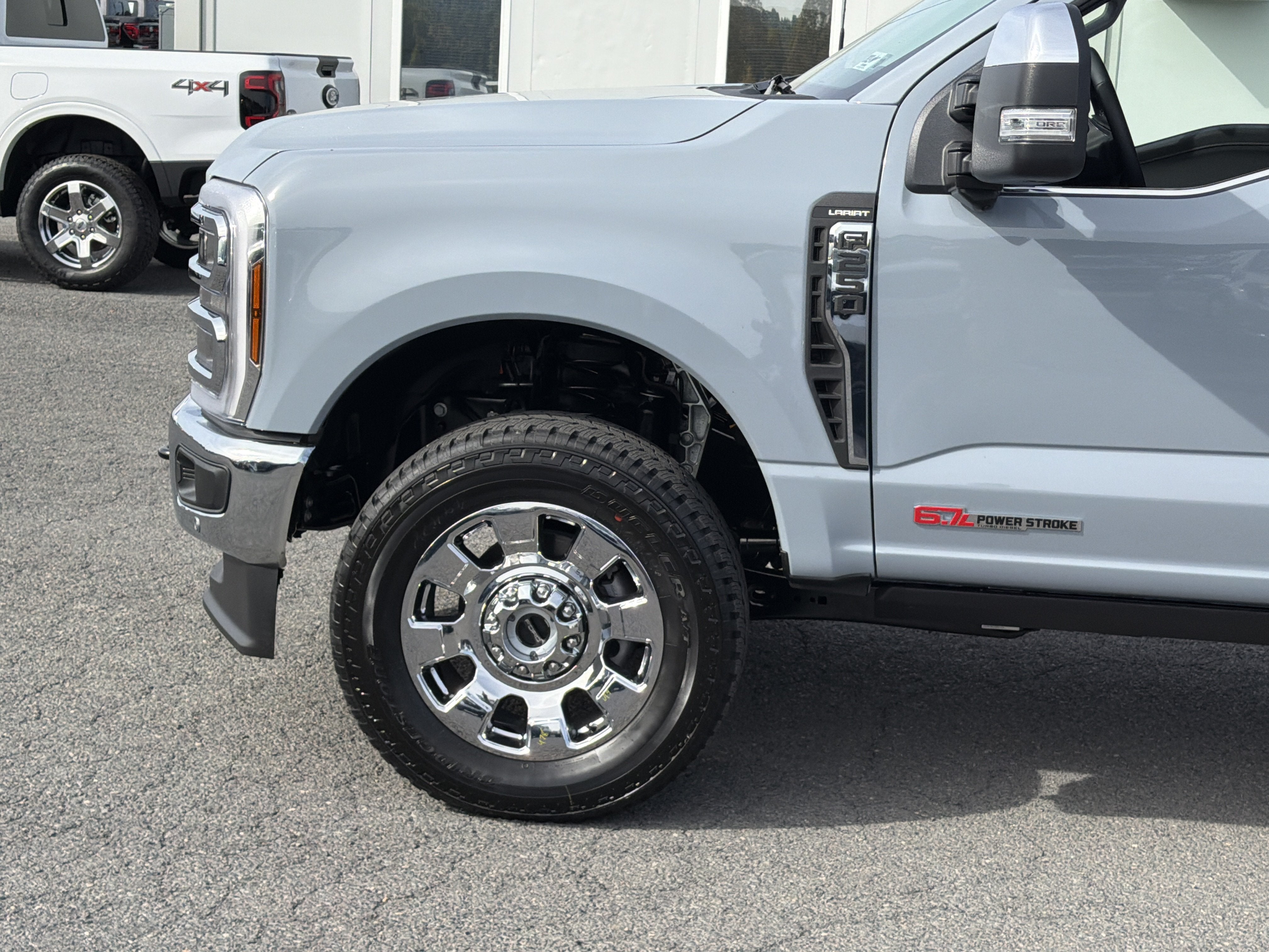 2027 Ford Super Duty F-250 SRW LARIAT