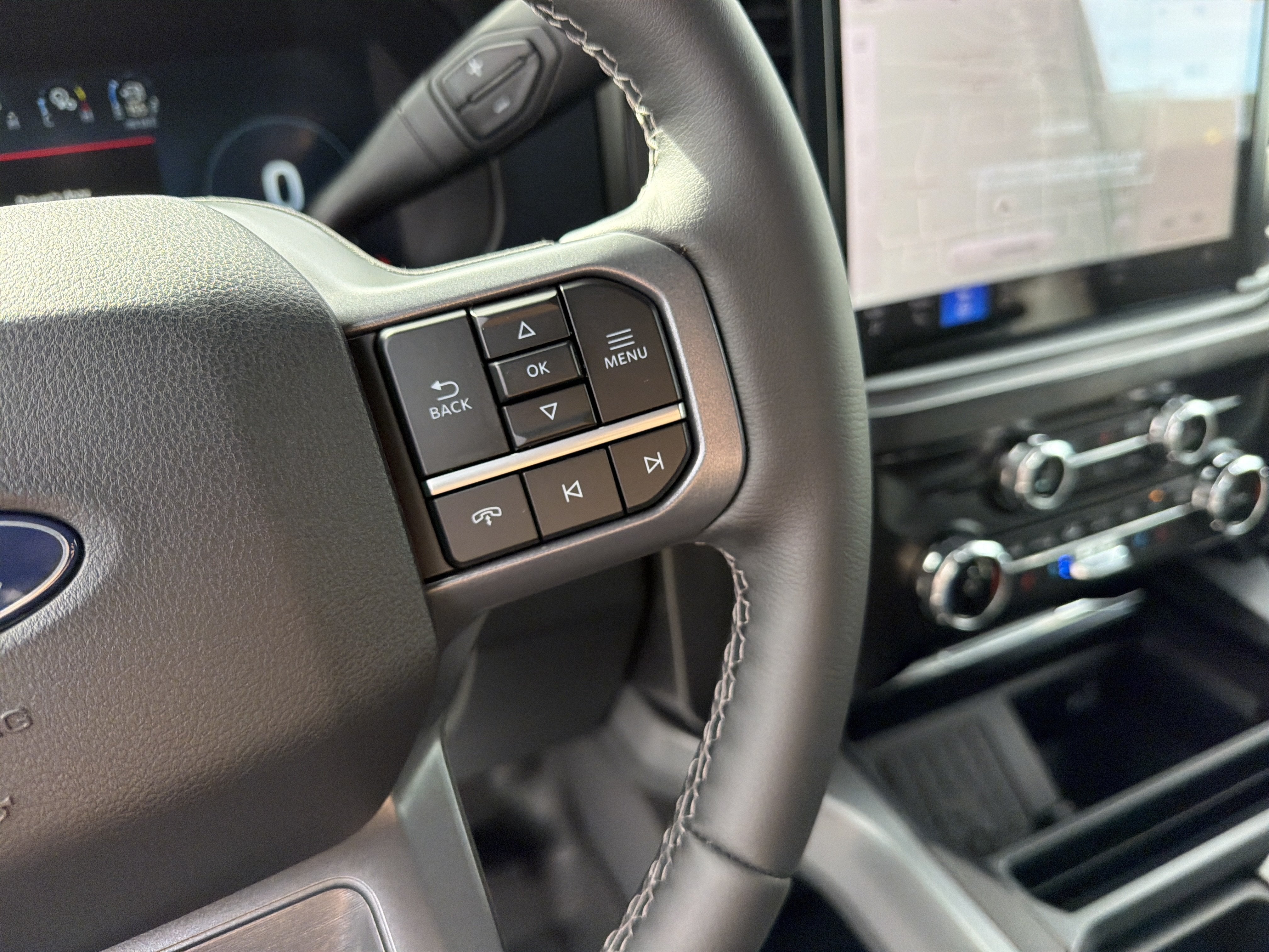 2027 Ford Super Duty F-250 SRW LARIAT