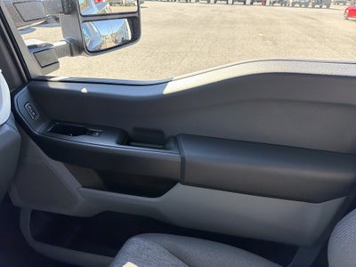 2027 Ford Super Duty F-250 SRW XL