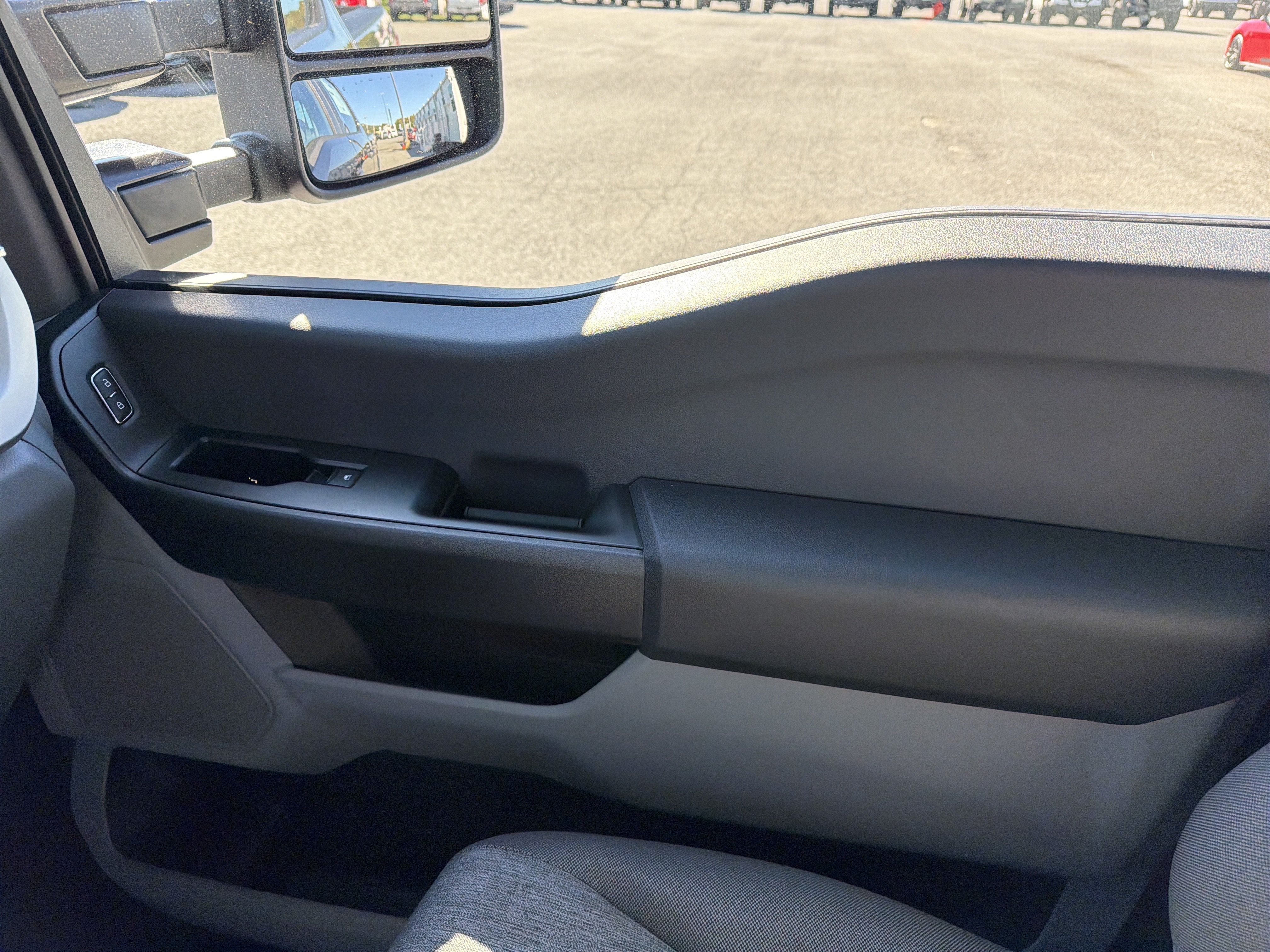 2027 Ford Super Duty F-250 SRW XL