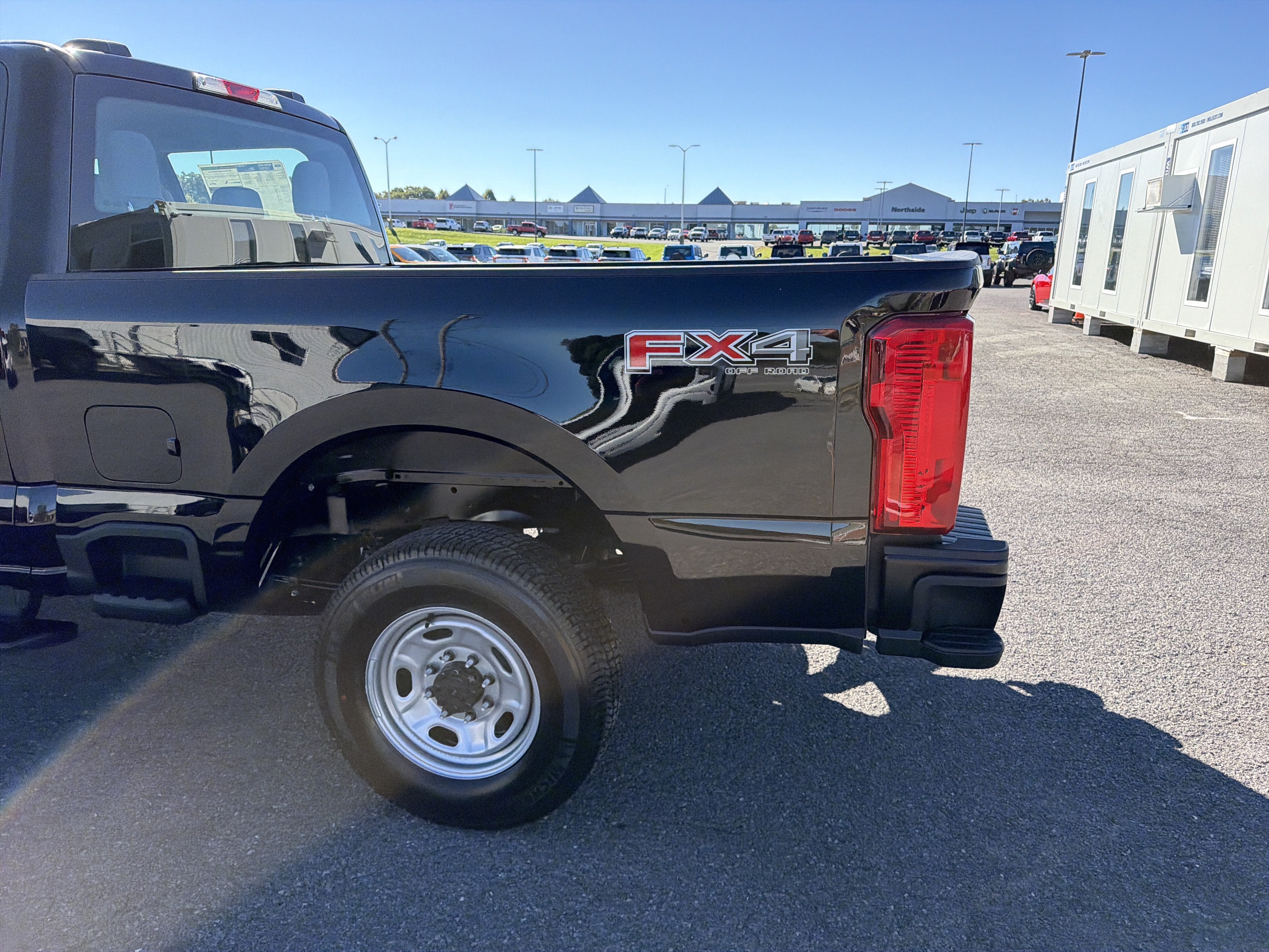 2027 Ford Super Duty F-250 SRW XL