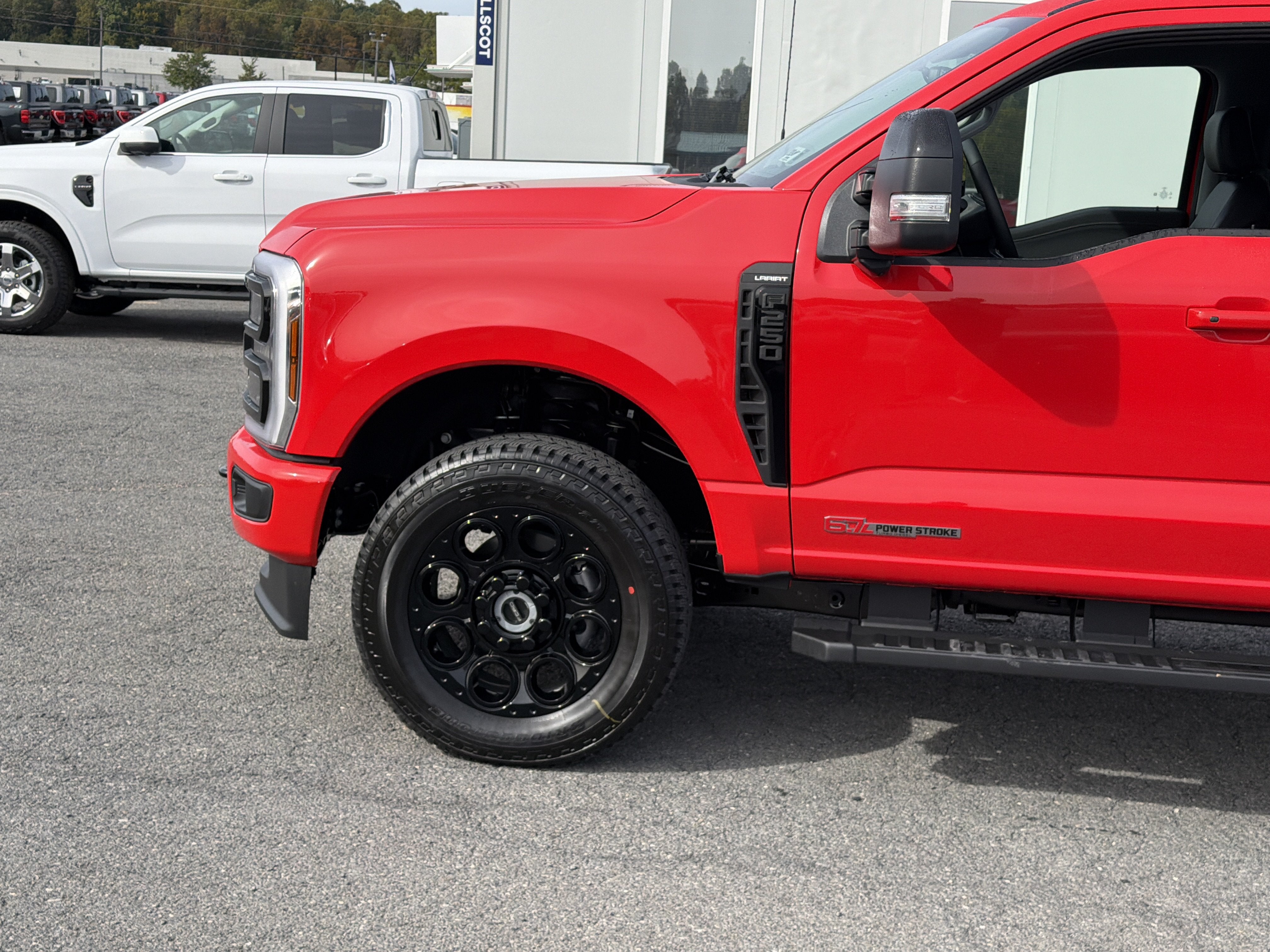 2027 Ford Super Duty F-250 SRW LARIAT