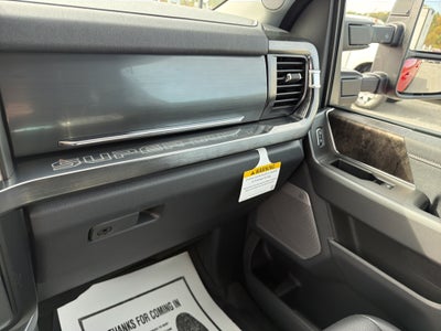 2027 Ford Super Duty F-250 SRW LARIAT