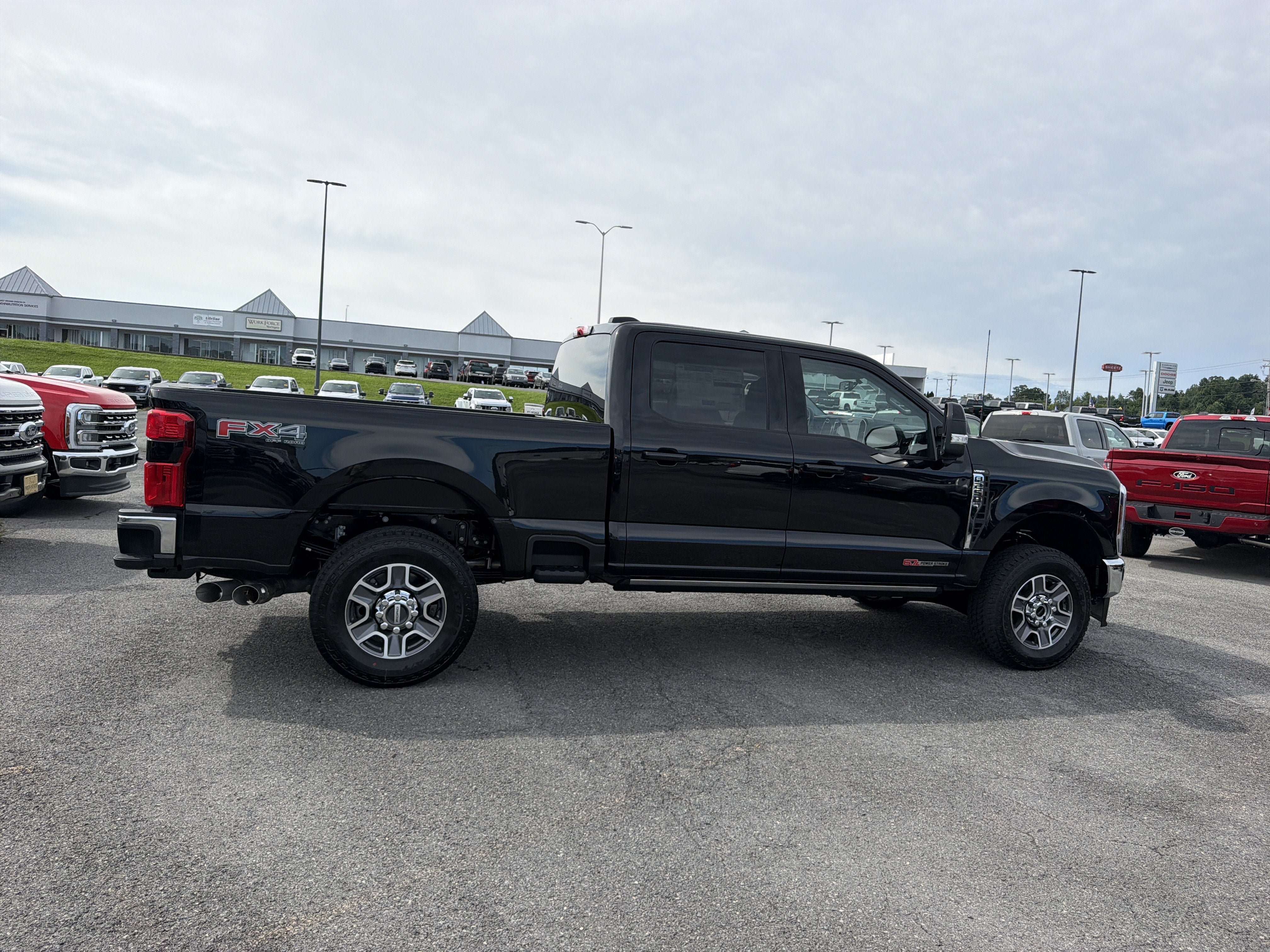 2026 Ford Super Duty F-250 SRW LARIAT