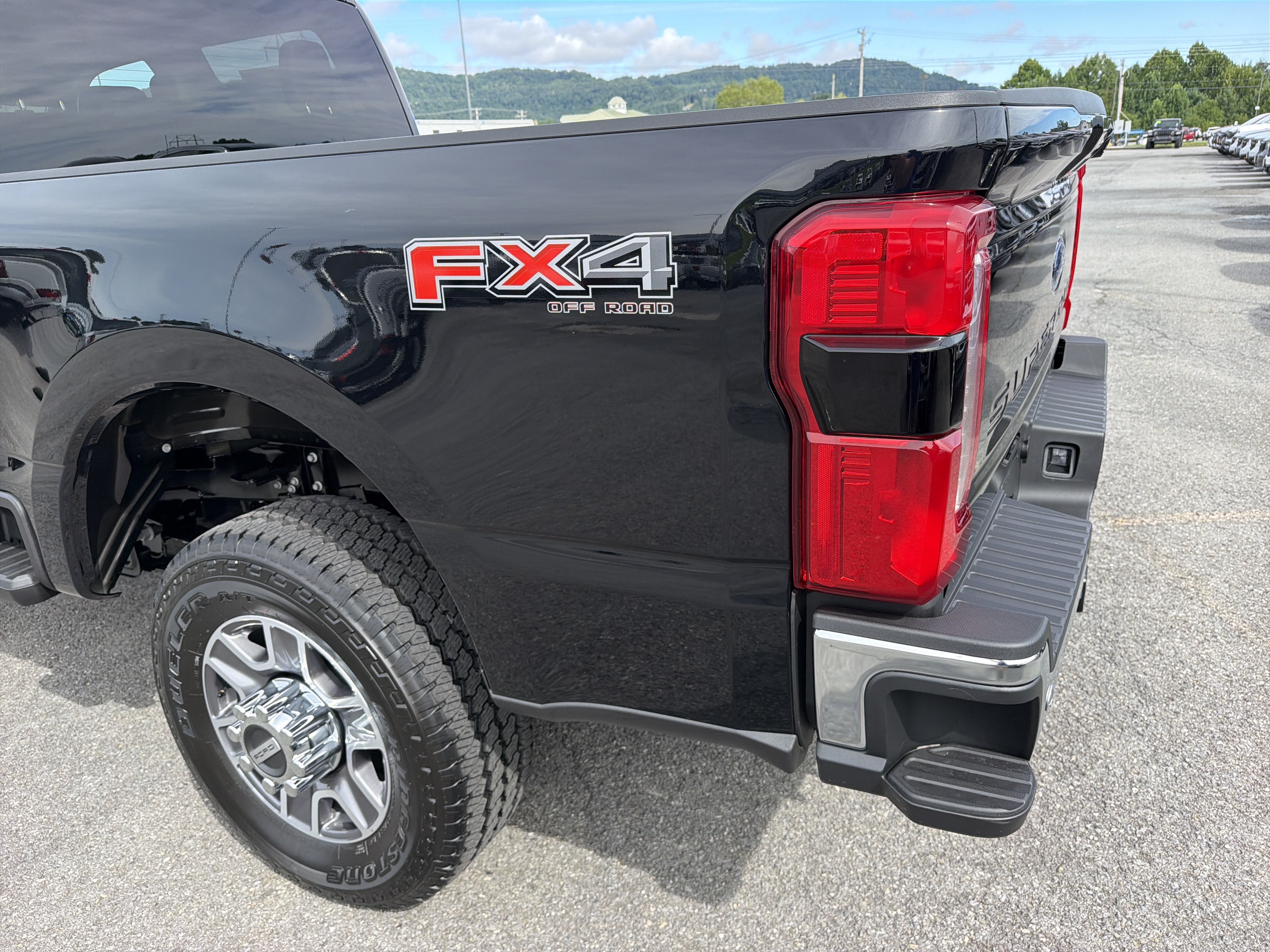 2026 Ford Super Duty F-250 SRW LARIAT