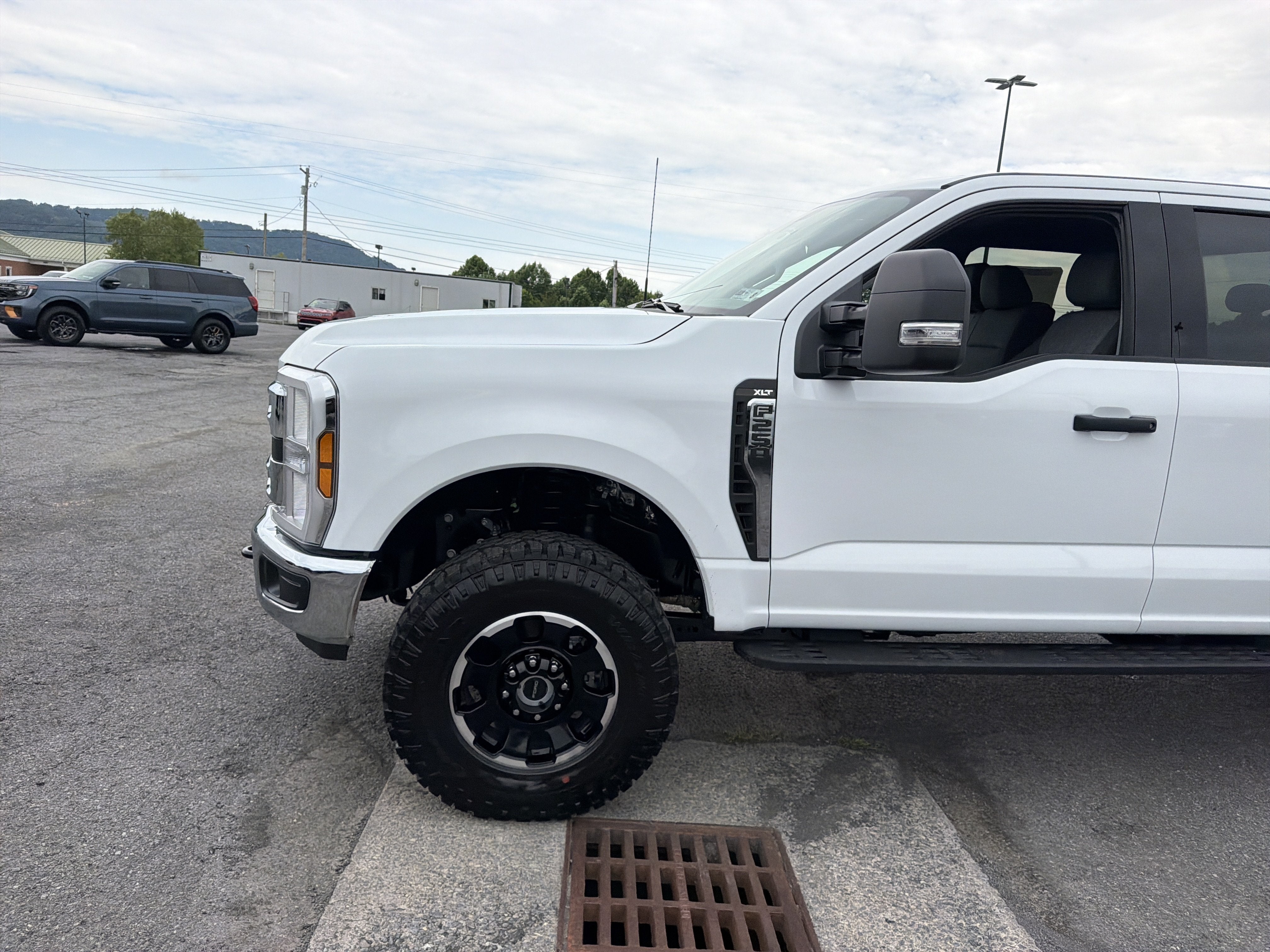 2026 Ford Super Duty F-250 SRW XLT