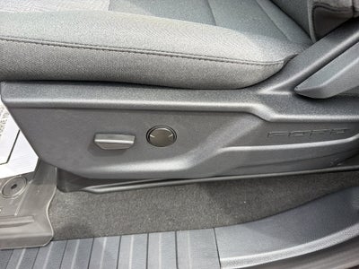 2027 Ford Super Duty F-250 SRW XLT