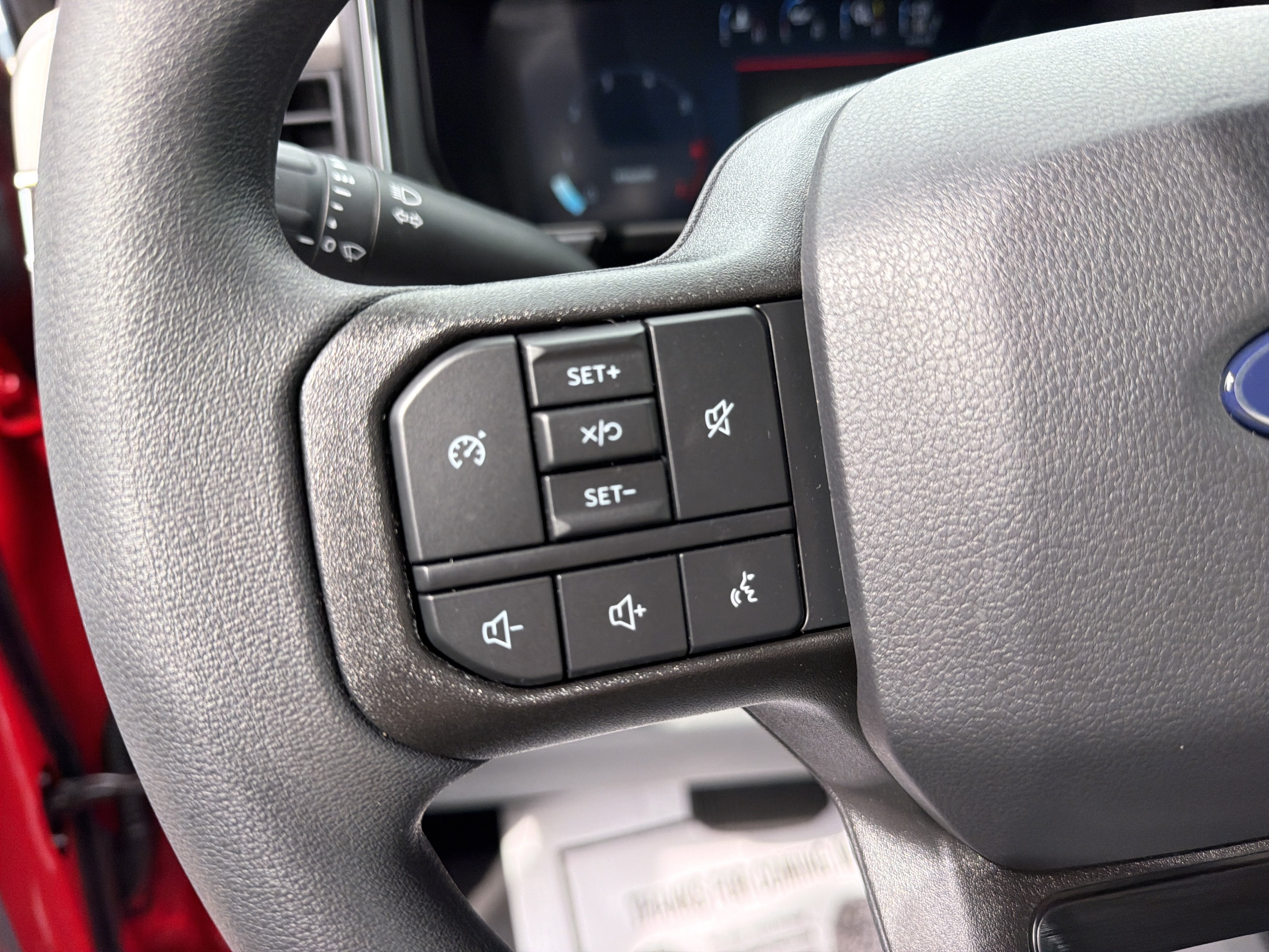 2027 Ford Super Duty F-250 SRW XLT
