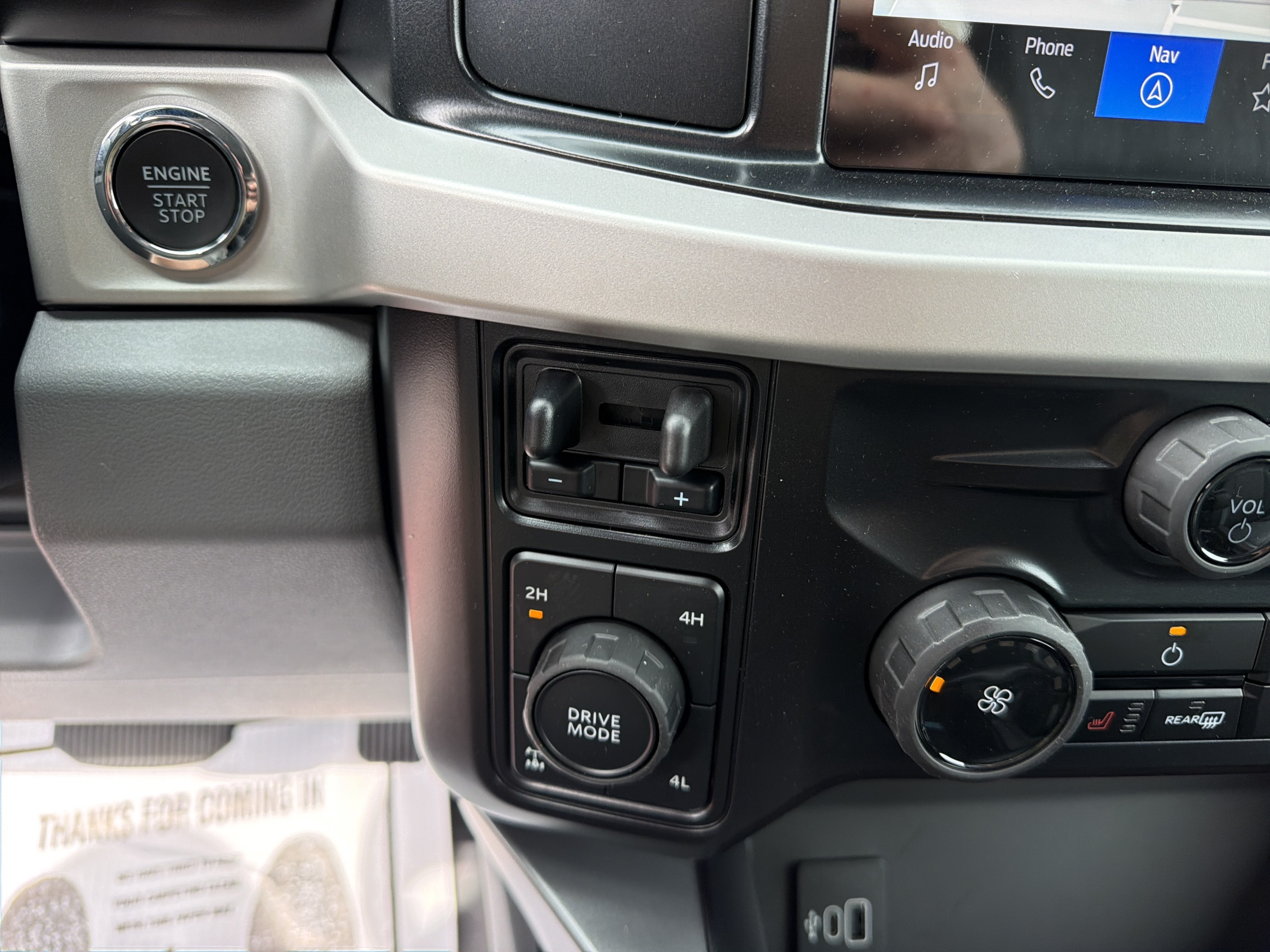 2027 Ford Super Duty F-250 SRW XLT