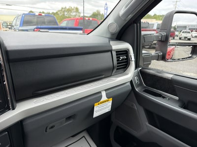 2027 Ford Super Duty F-250 SRW XLT
