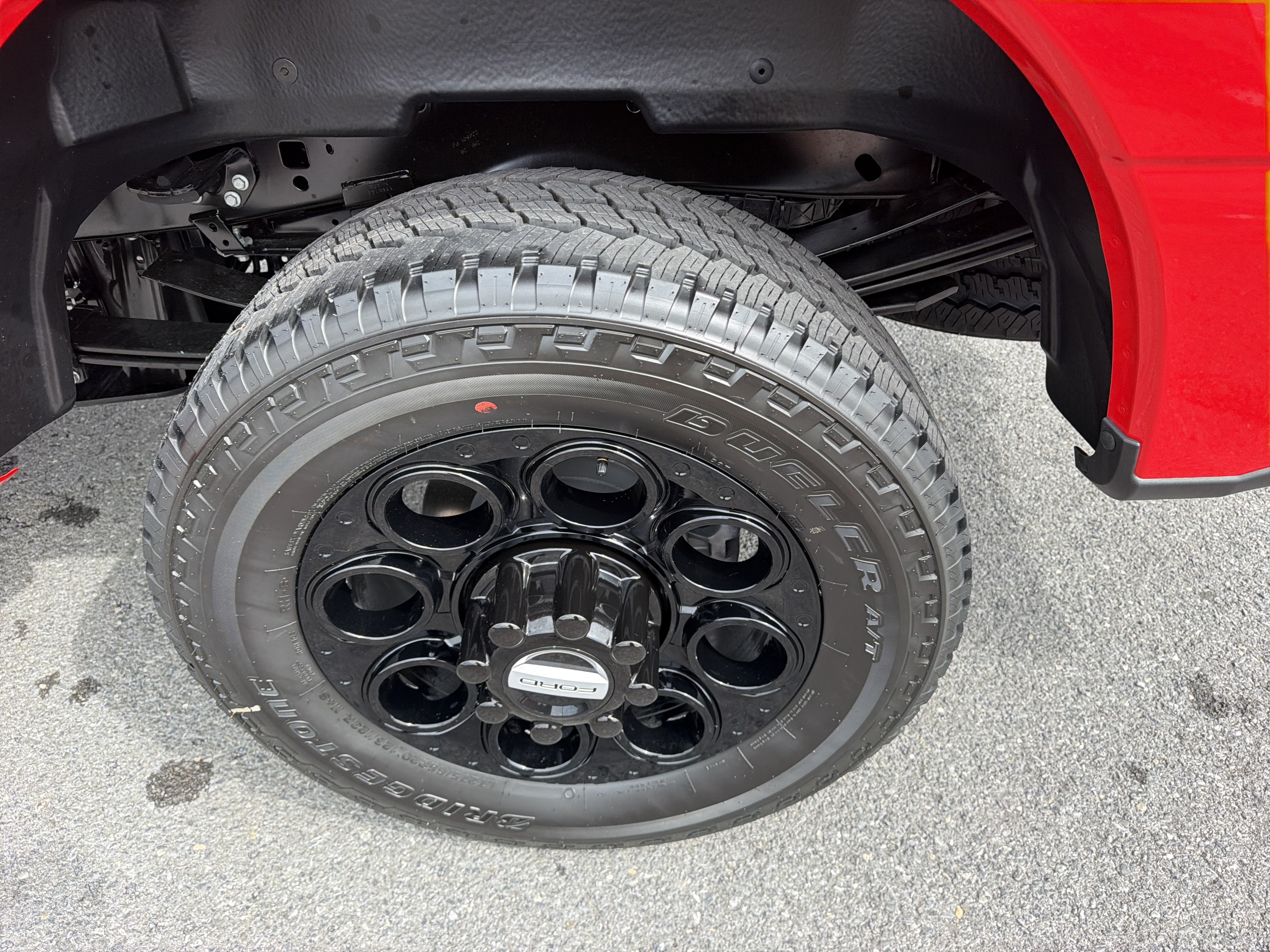 2027 Ford Super Duty F-250 SRW XLT