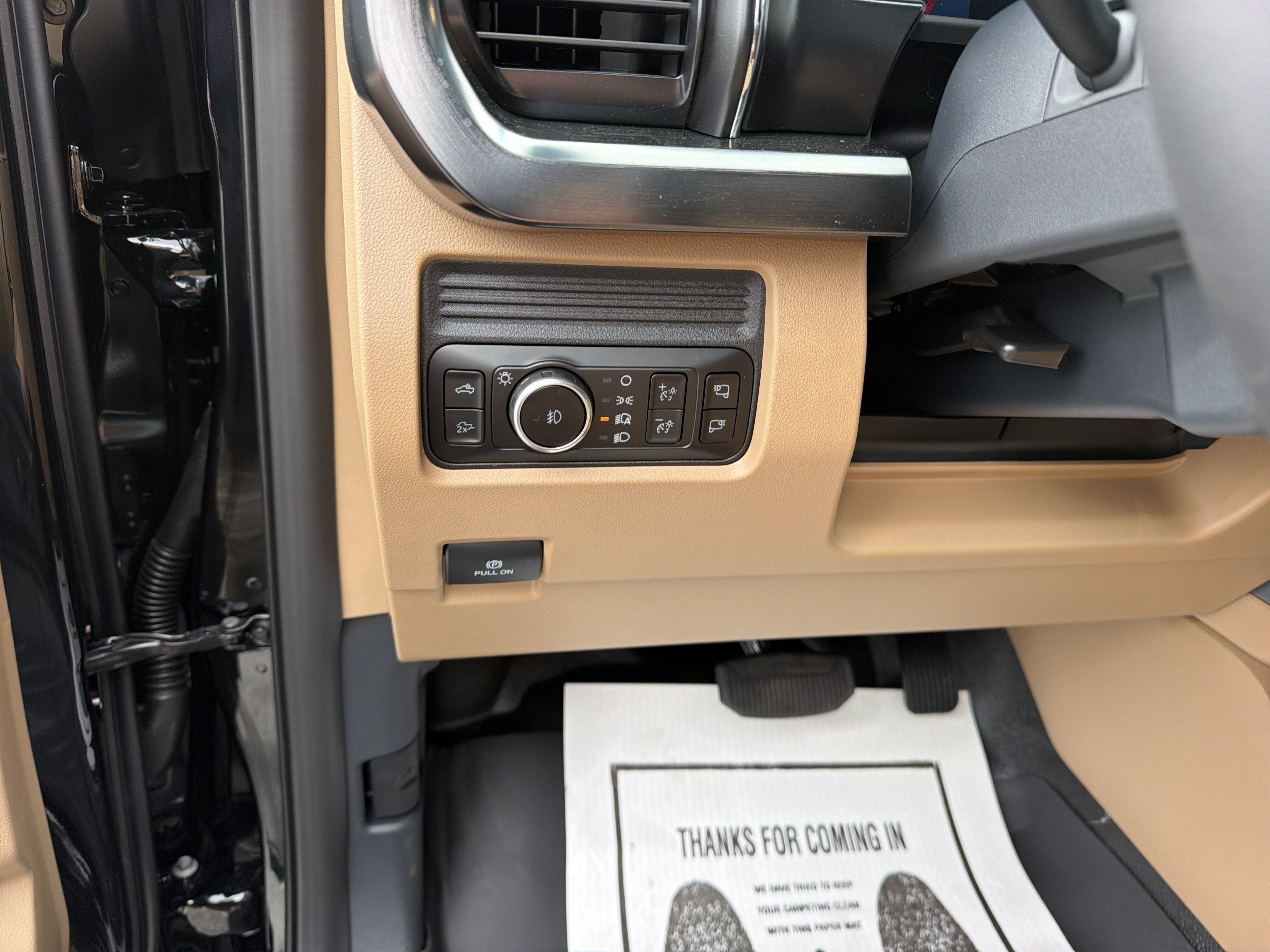 2027 Ford Super Duty F-250 SRW LARIAT