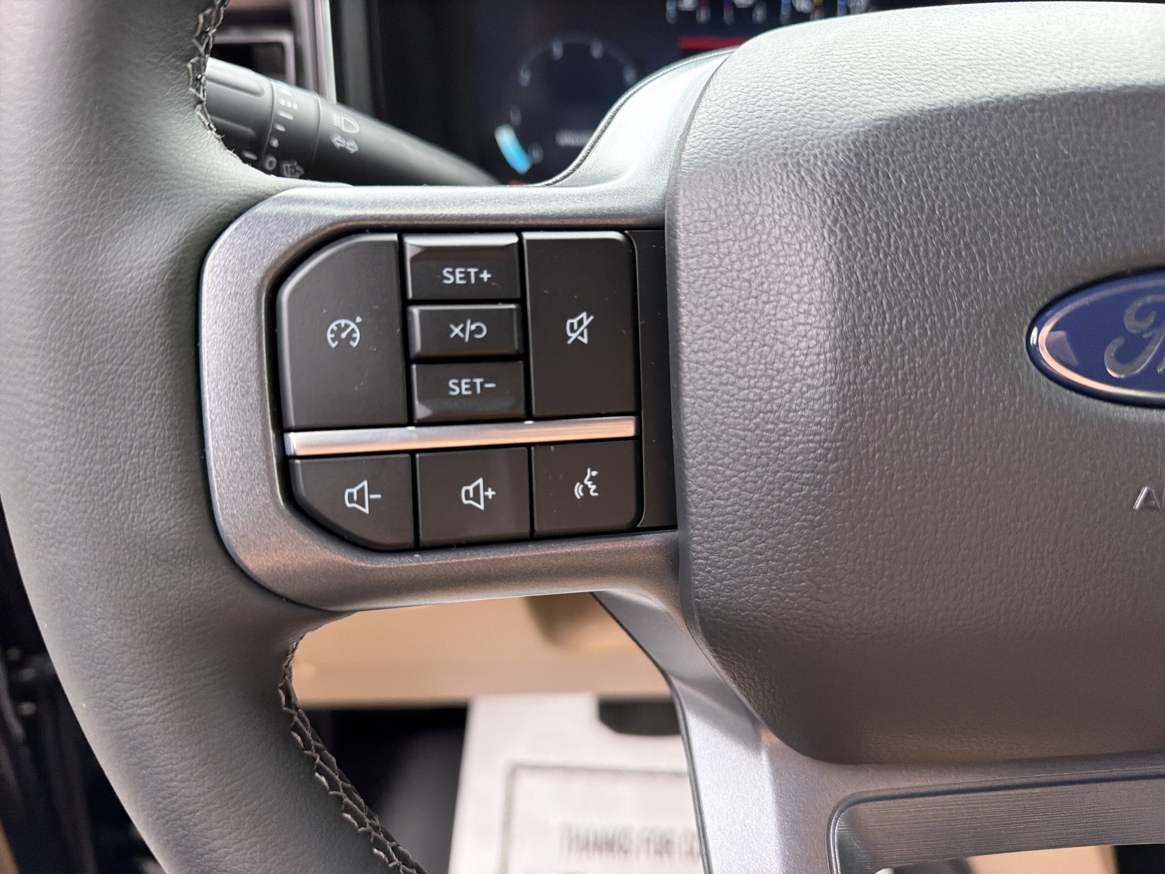 2027 Ford Super Duty F-250 SRW LARIAT