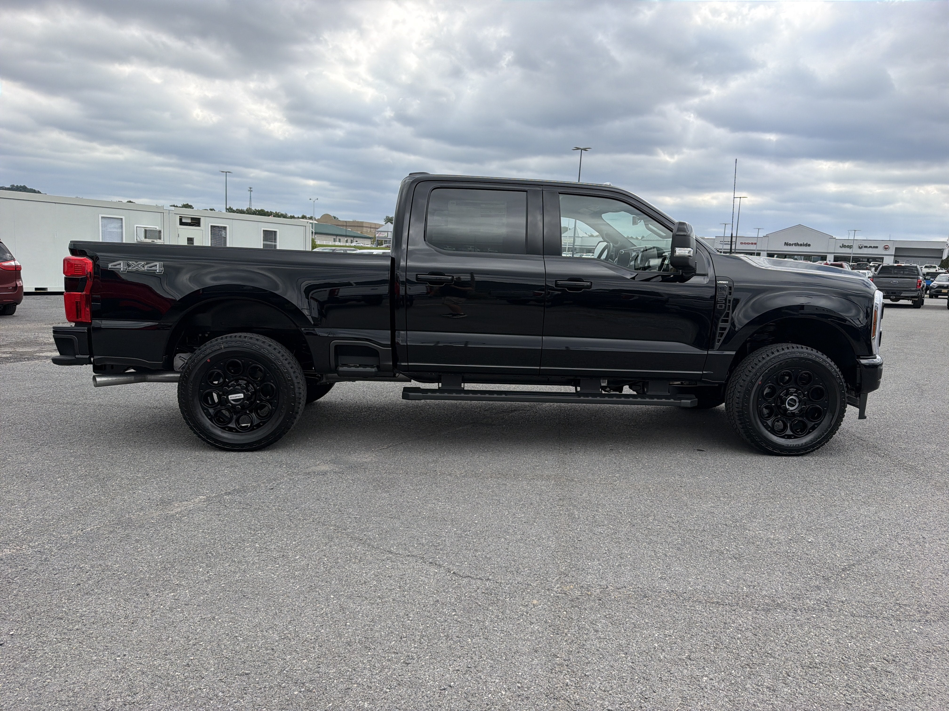 2027 Ford Super Duty F-250 SRW LARIAT