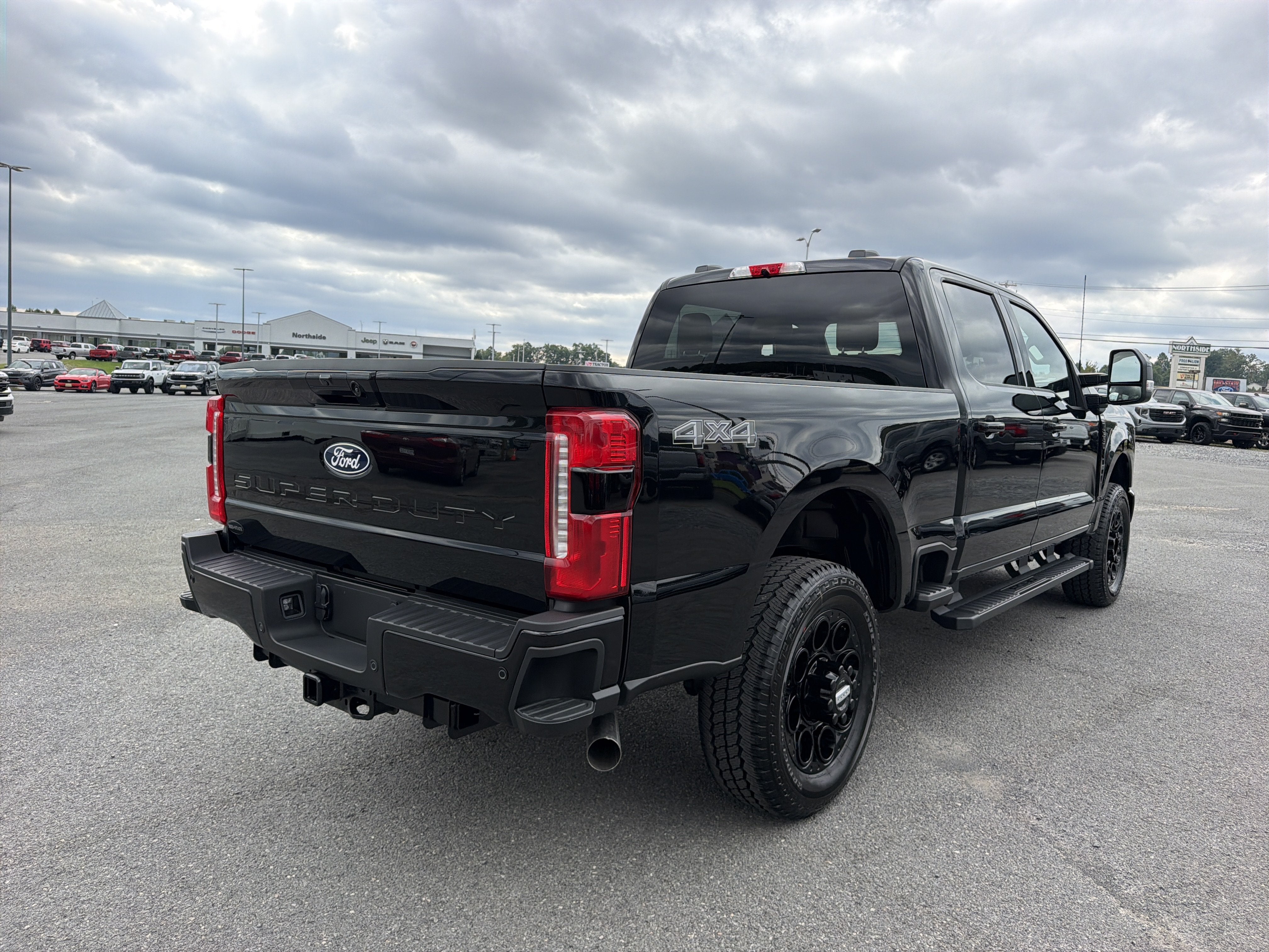 2027 Ford Super Duty F-250 SRW LARIAT