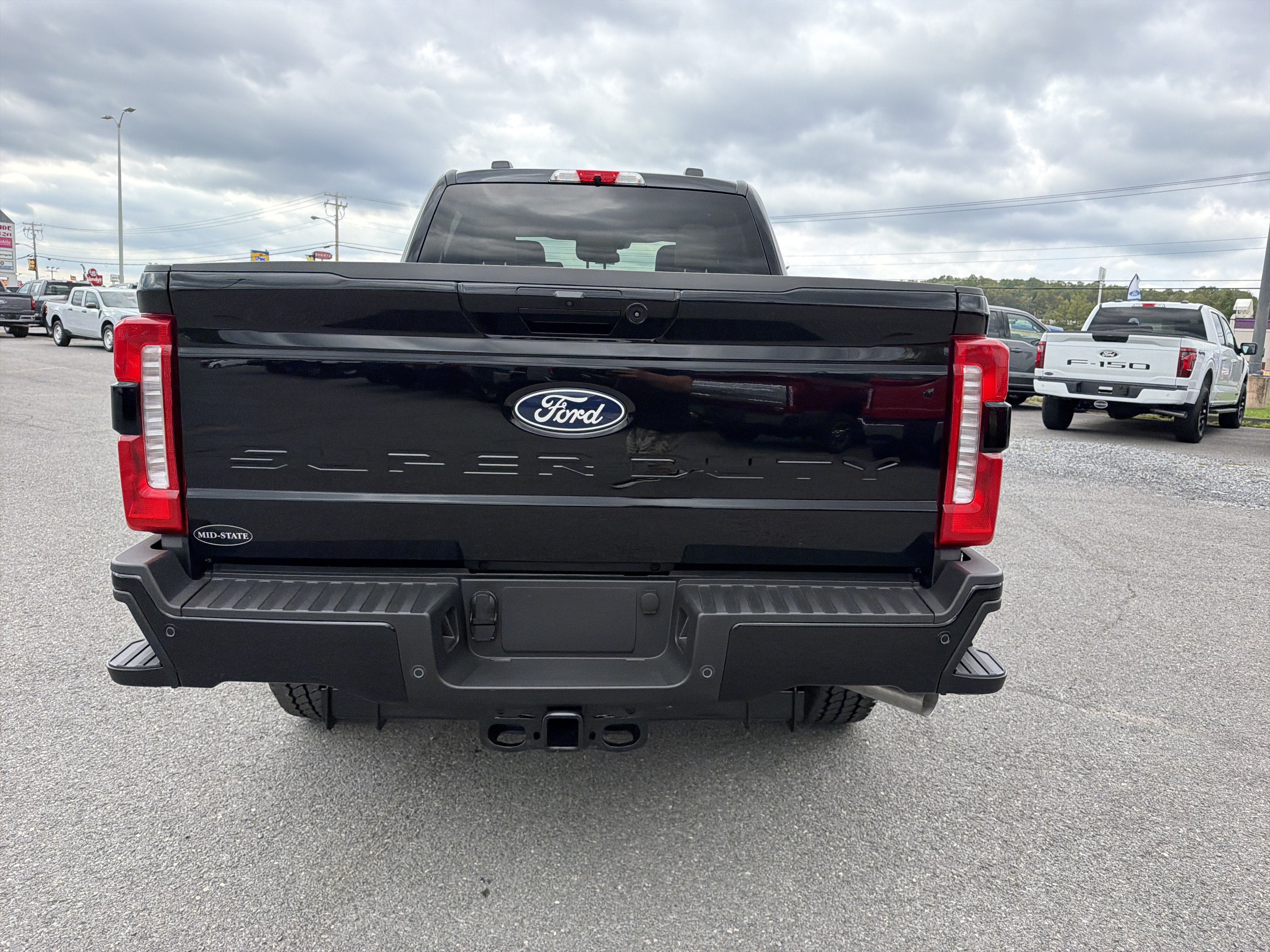 2027 Ford Super Duty F-250 SRW LARIAT
