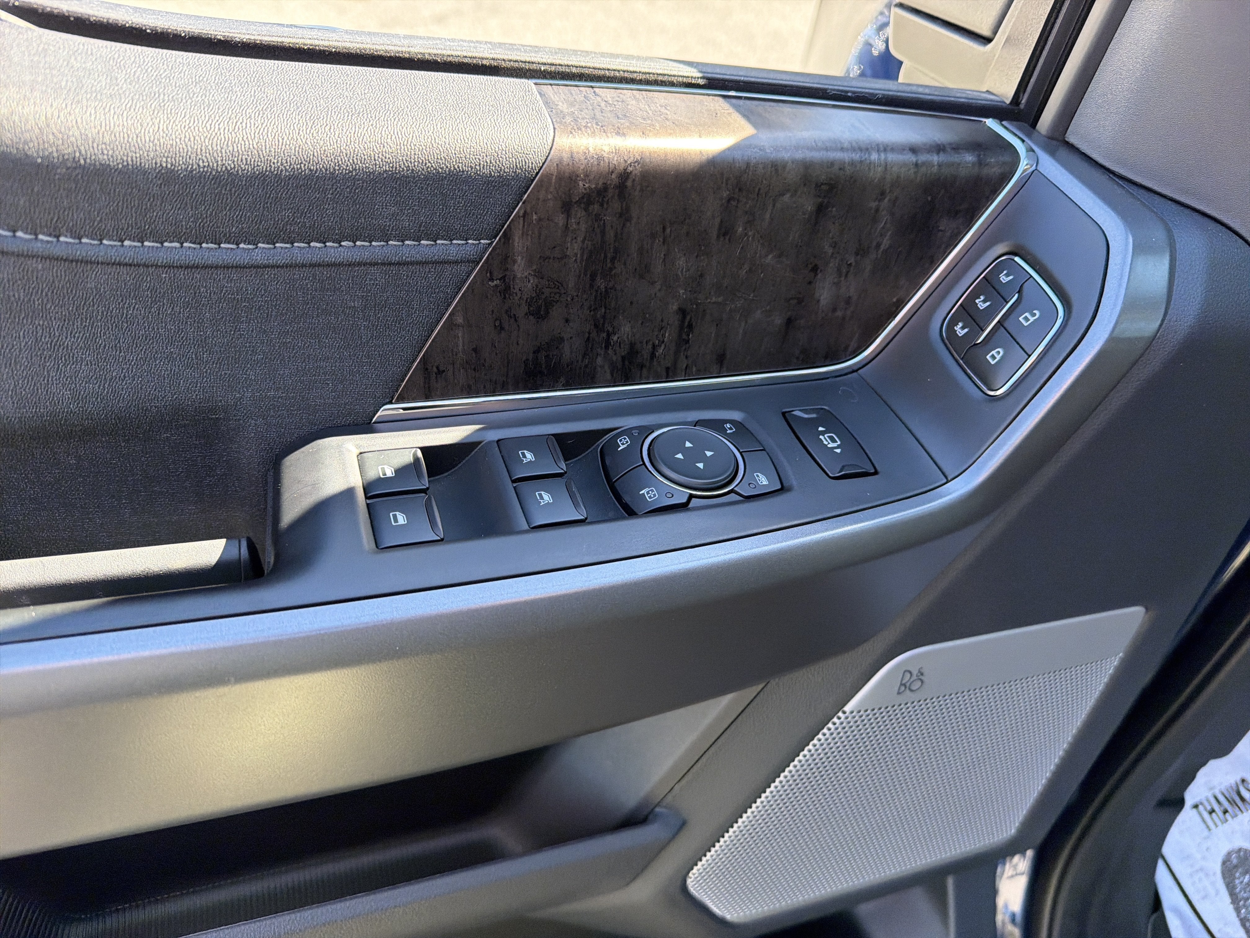 2027 Ford Super Duty F-250 SRW LARIAT