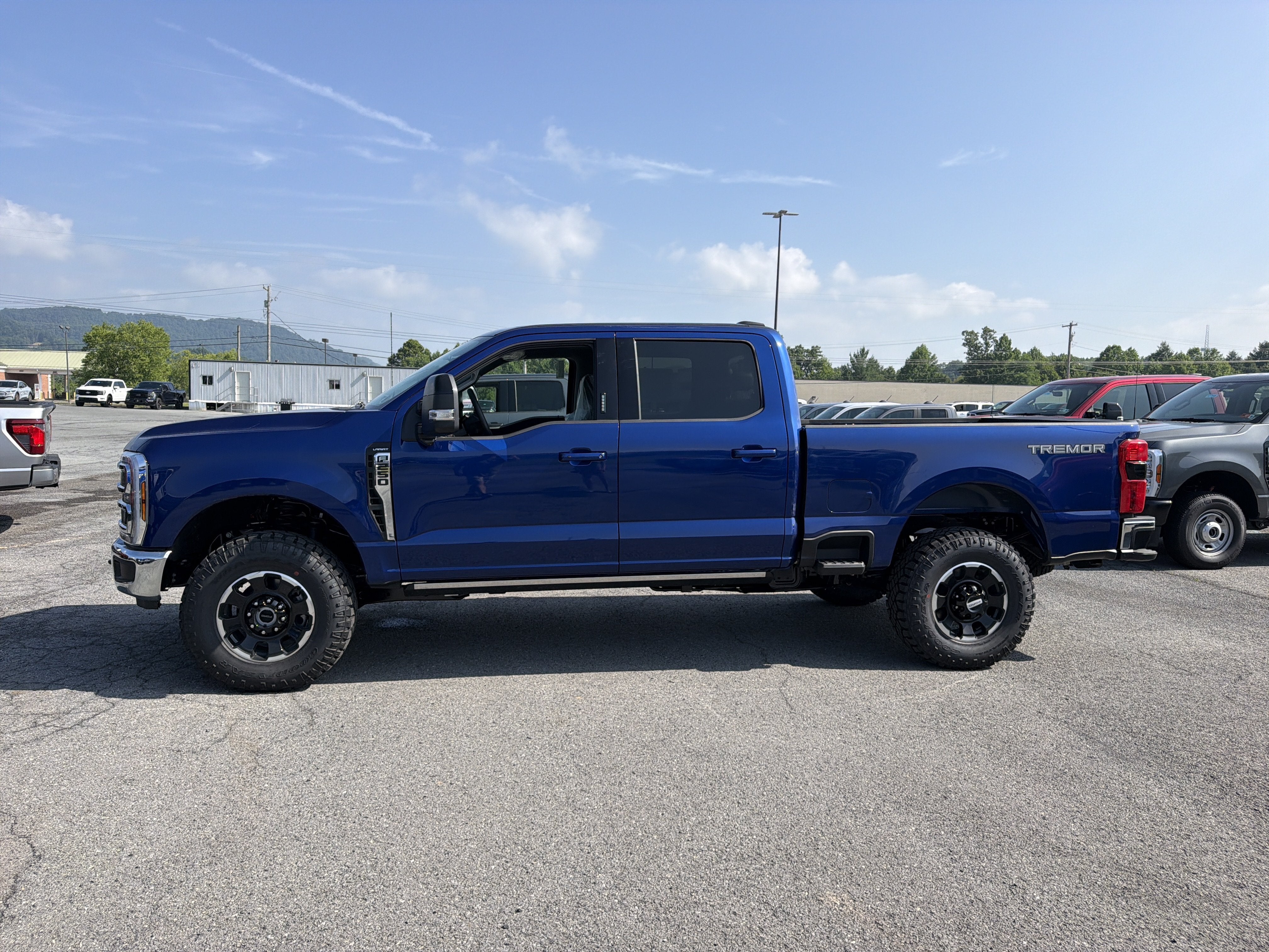 2026 Ford Super Duty F-250 SRW LARIAT