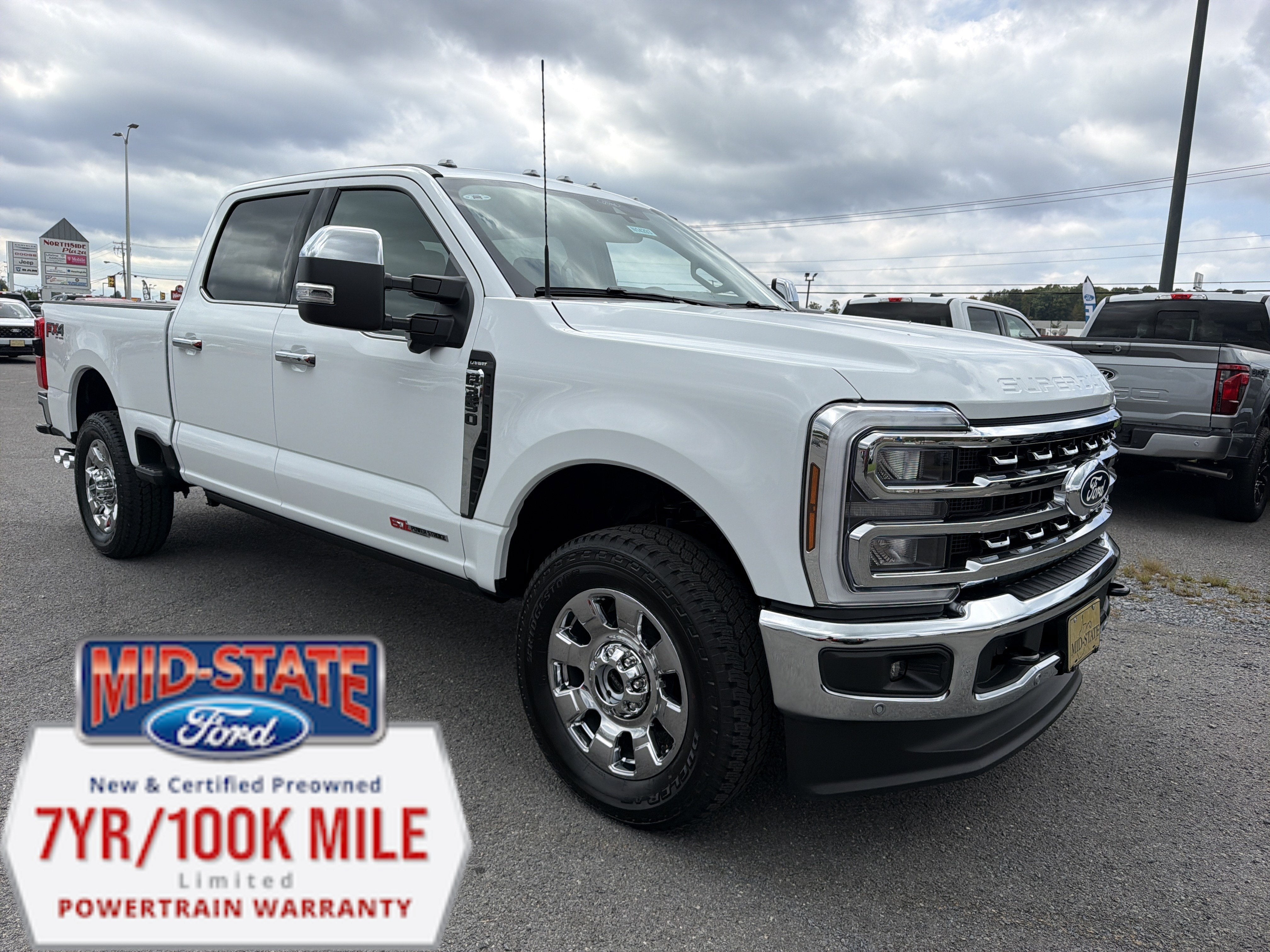 2027 Ford Super Duty F-350 SRW LARIAT