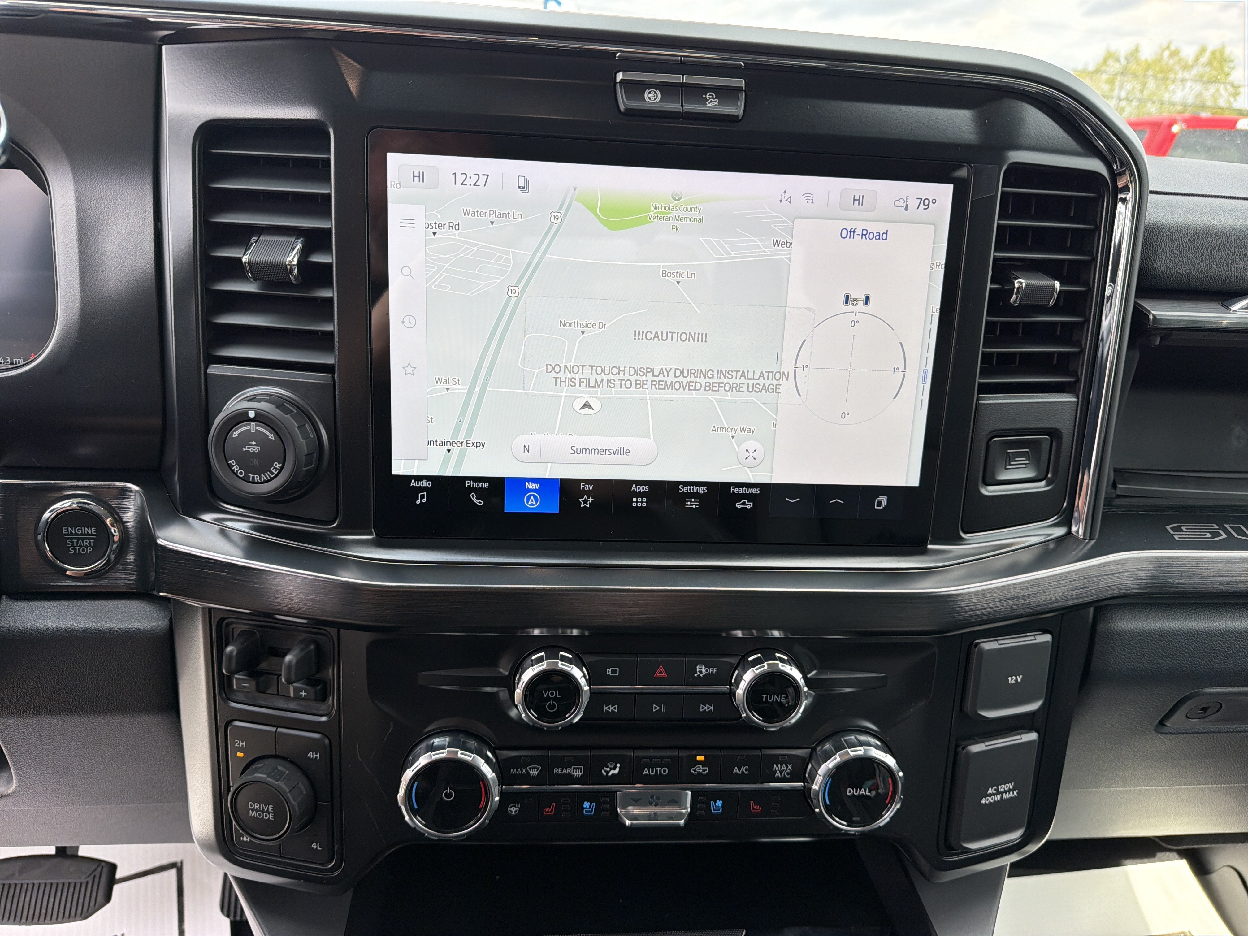 2027 Ford Super Duty F-350 SRW LARIAT