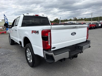 2027 Ford Super Duty F-350 SRW LARIAT