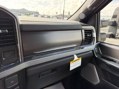 2027 Ford Super Duty F-350 SRW Platinum