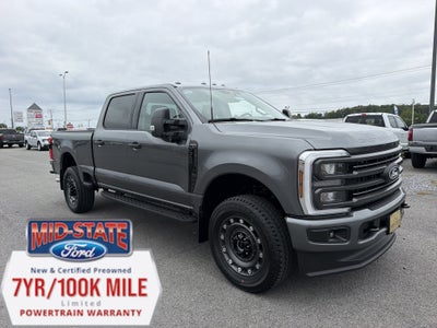 2027 Ford Super Duty F-350 SRW XLT