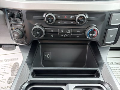 2027 Ford Super Duty F-350 SRW XLT