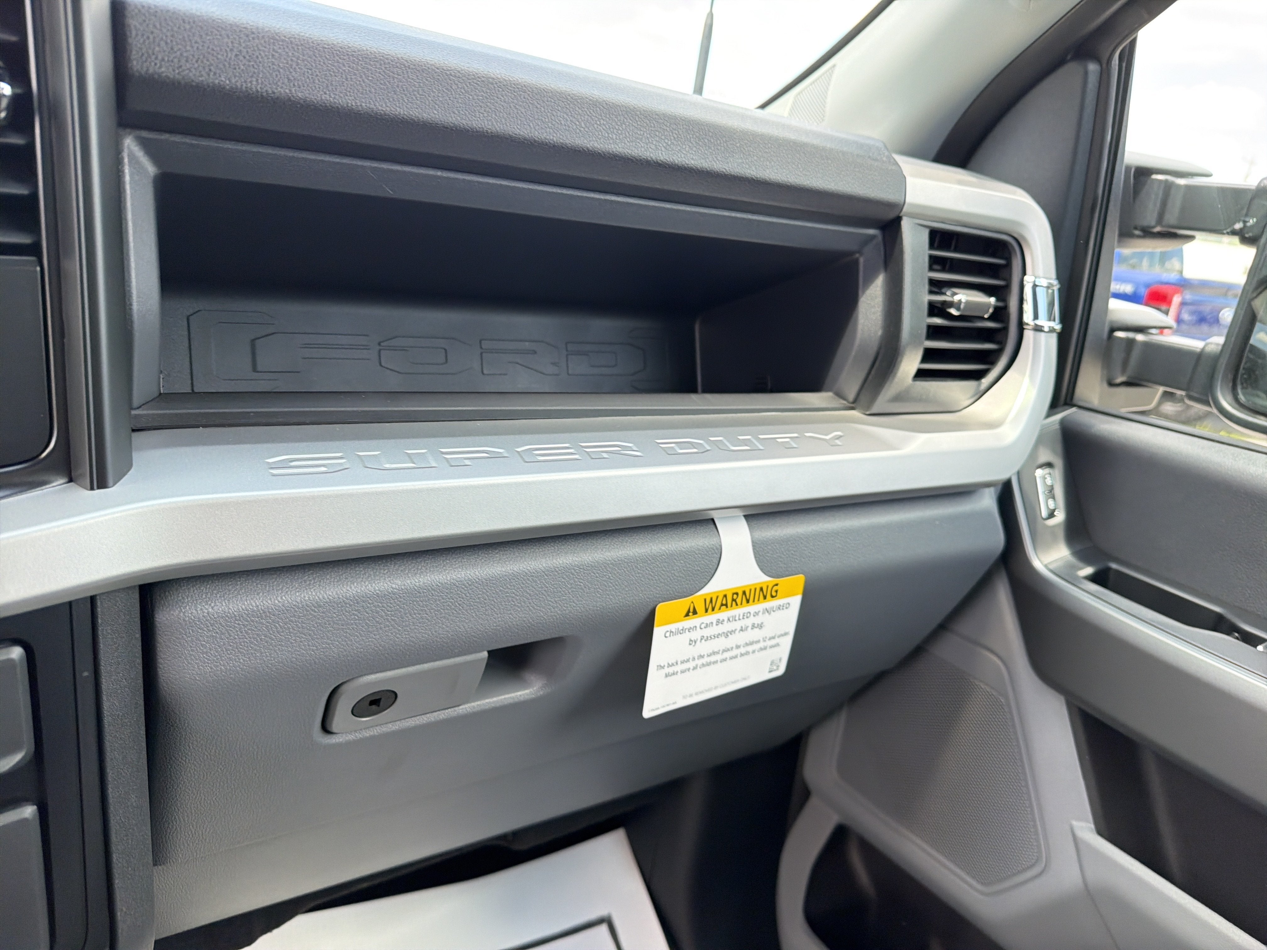 2026 Ford Super Duty F-350 SRW XL