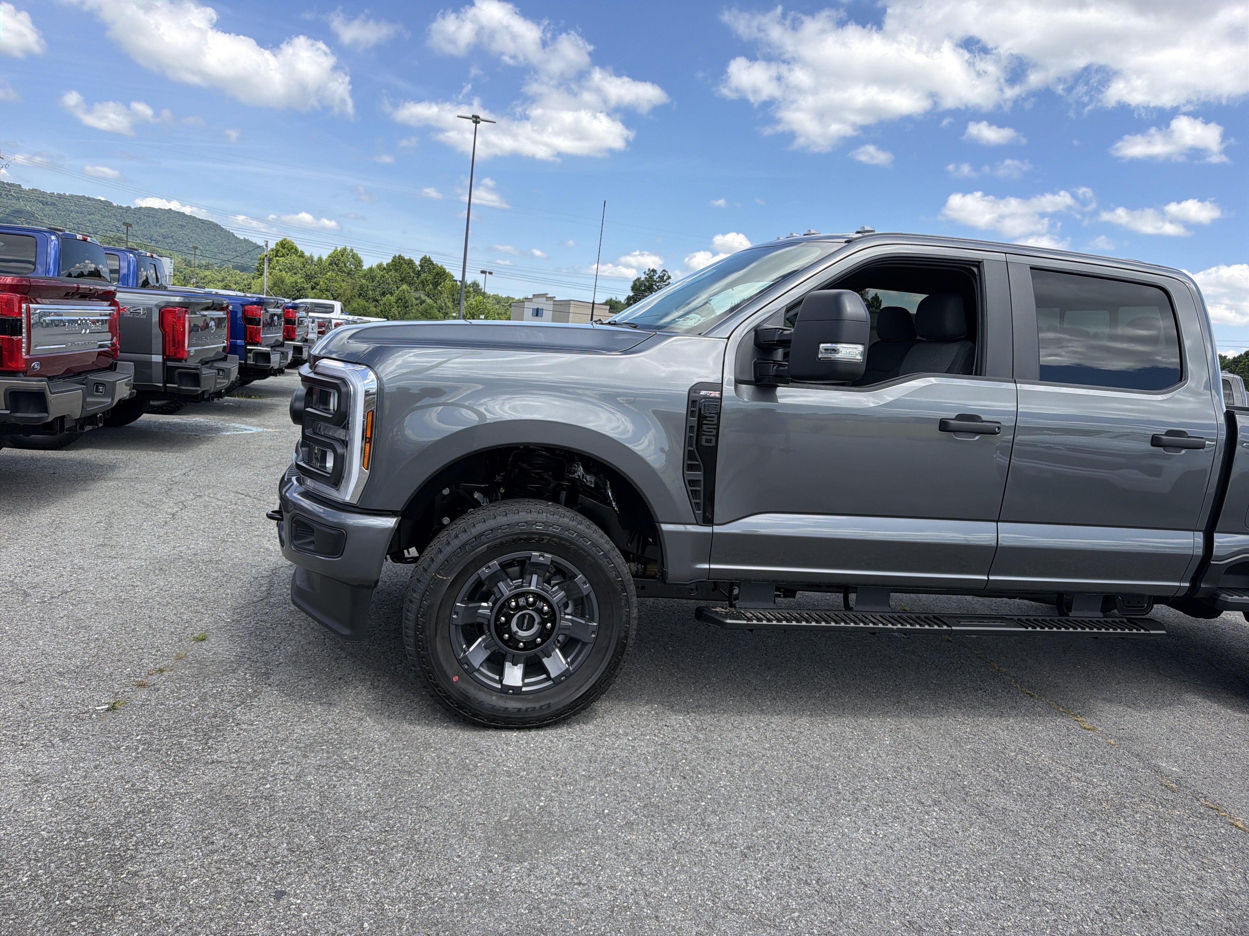 2026 Ford Super Duty F-350 SRW XL
